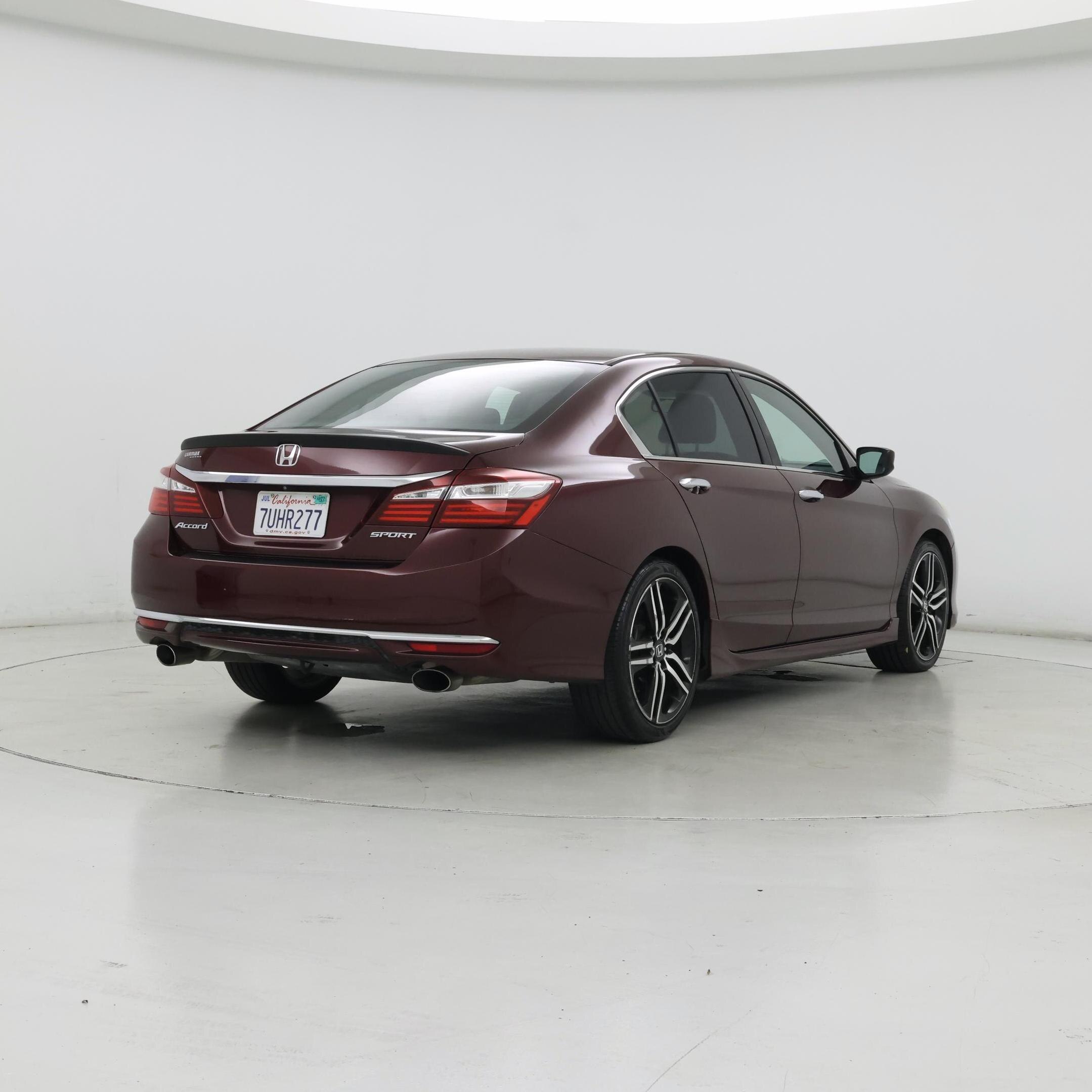 Thumbnail: 2016 Honda Accord - 8