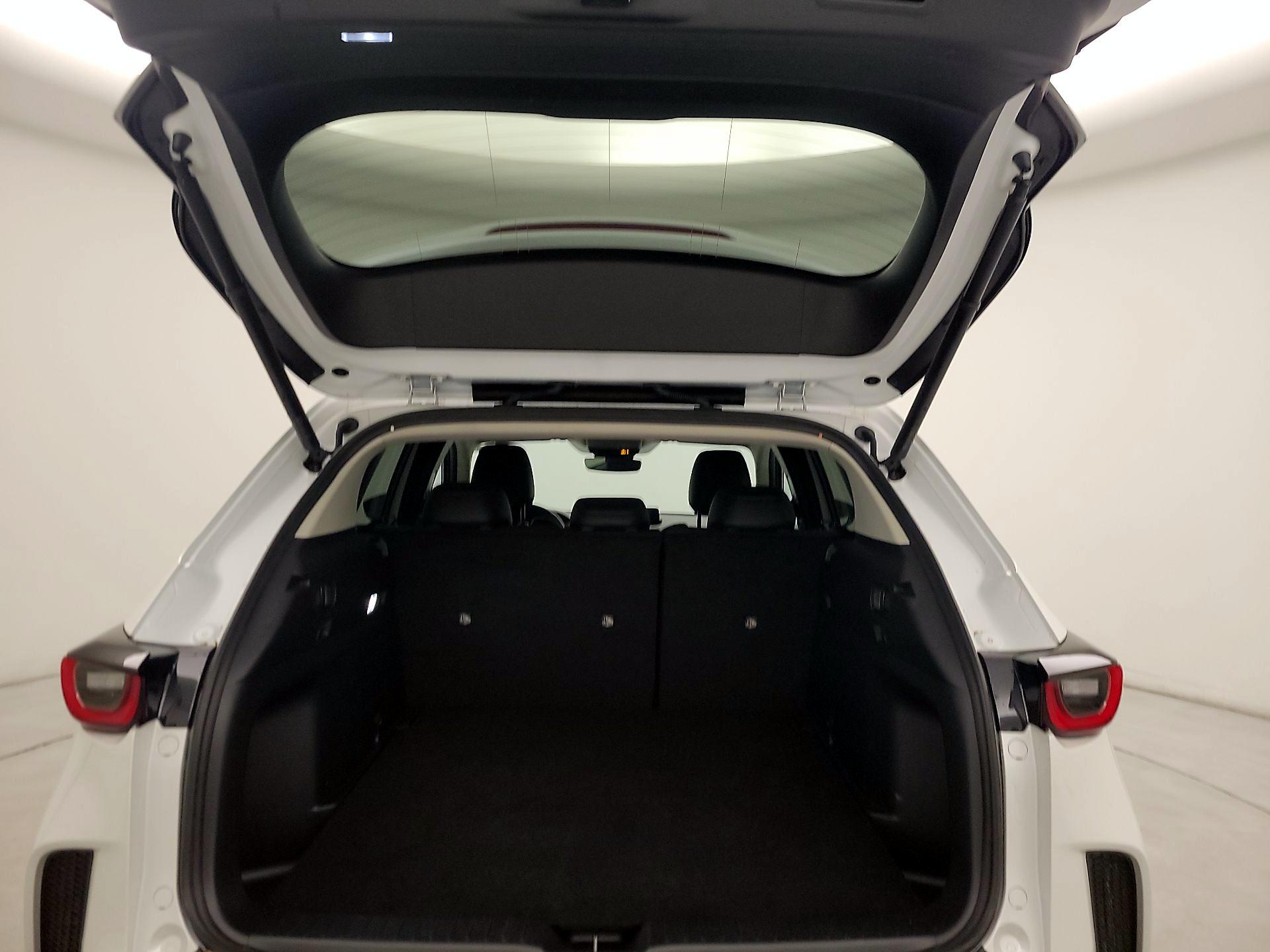 Thumbnail: 2025 Mazda CX-50 - 19
