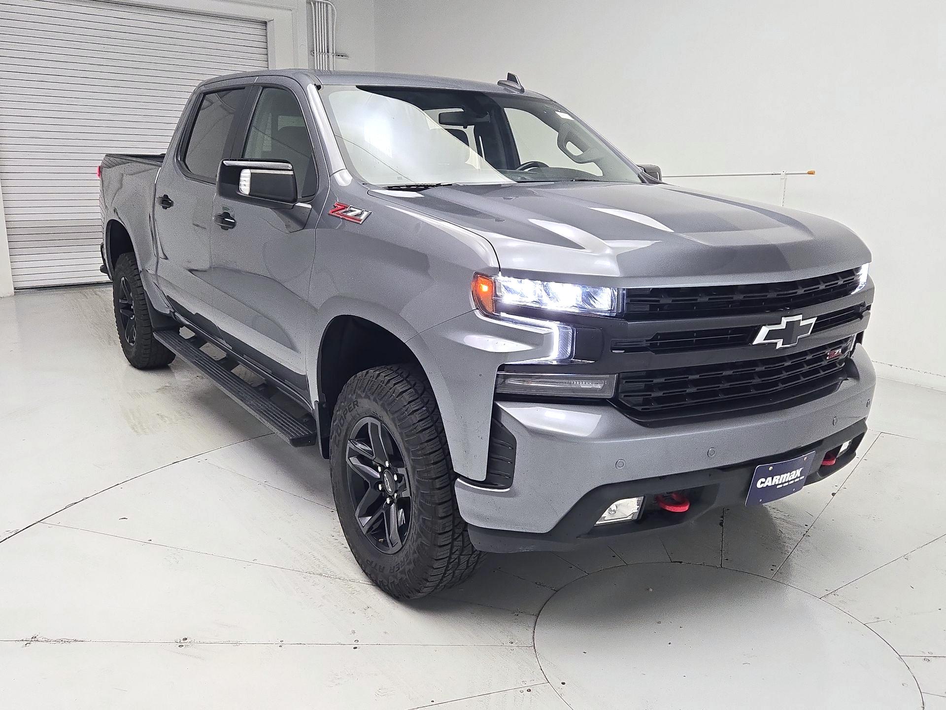 Thumbnail: 2020 Chevrolet Silverado 1500 - 1