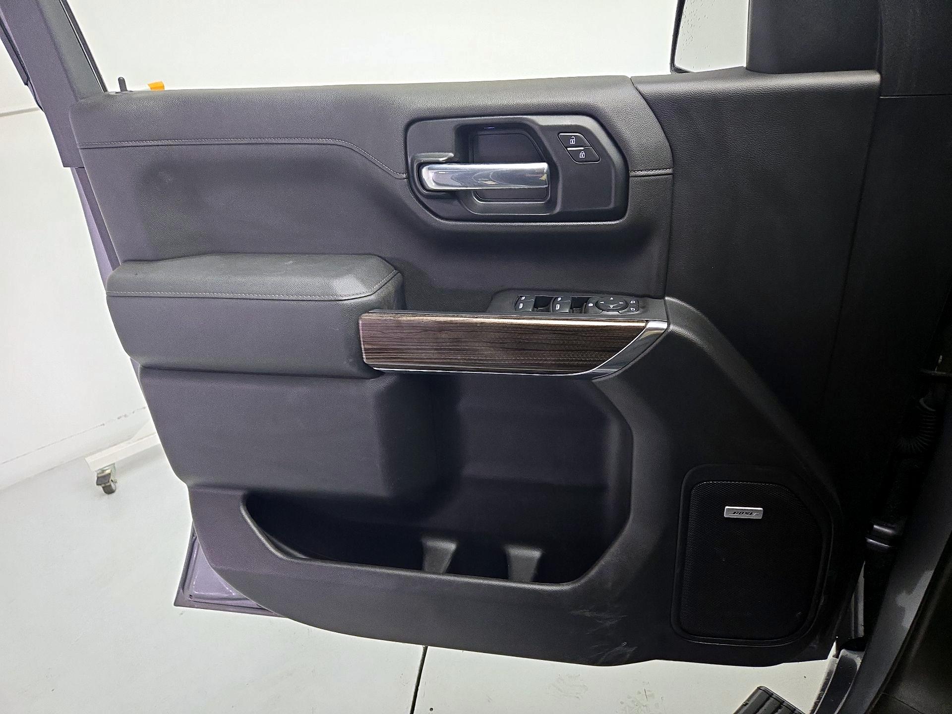 Thumbnail: 2020 Chevrolet Silverado 1500 - 10