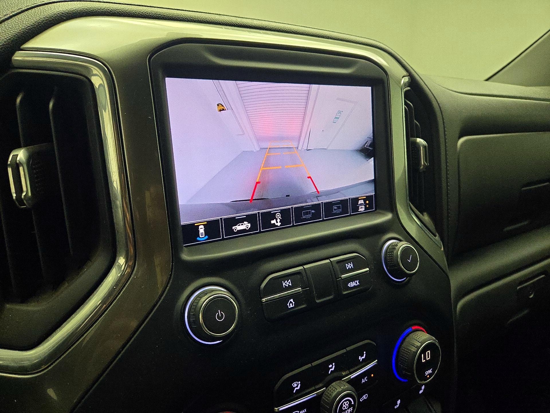 Thumbnail: 2020 Chevrolet Silverado 1500 - 12
