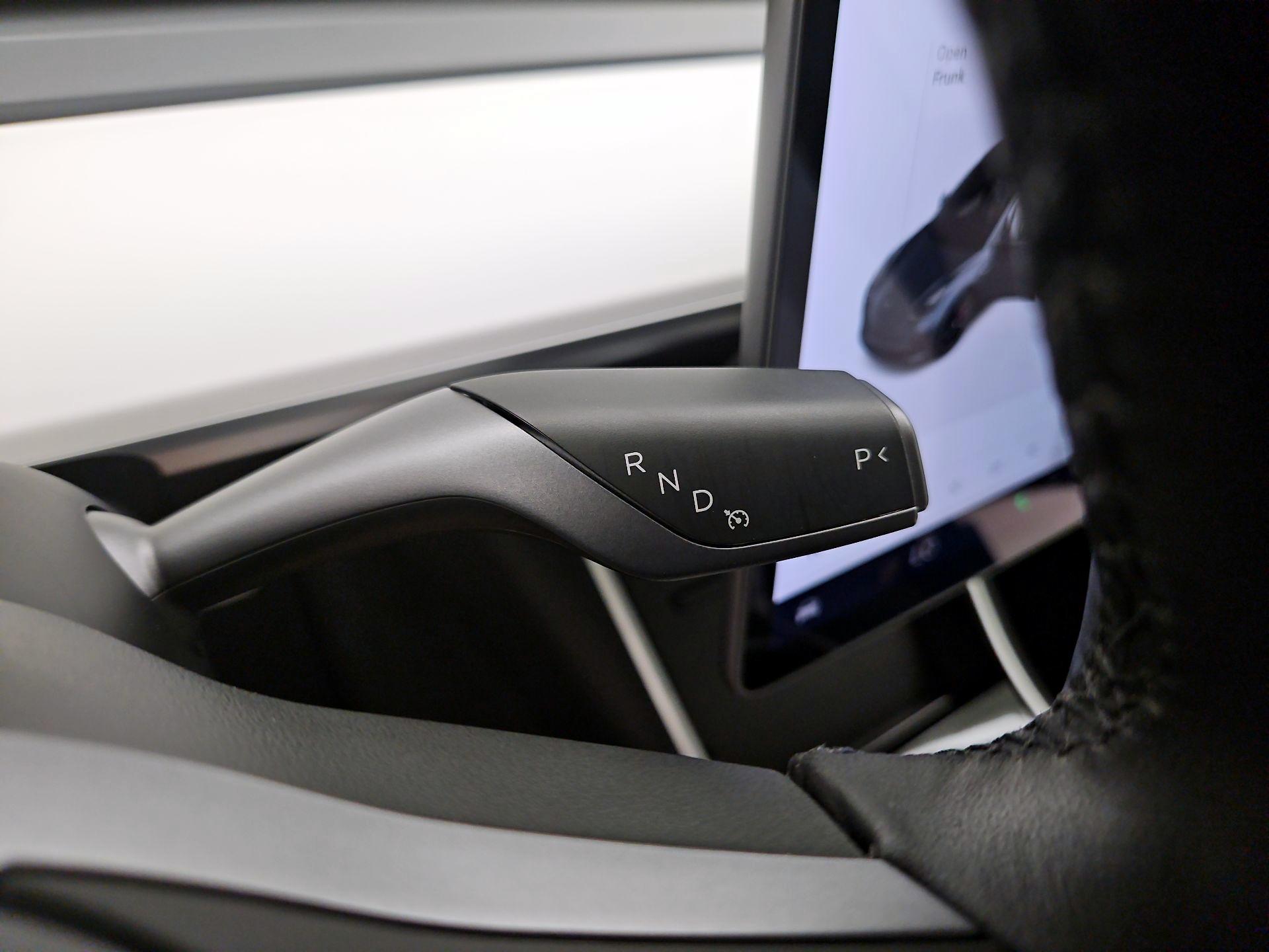 Thumbnail: 2020 Tesla Model 3 - 17