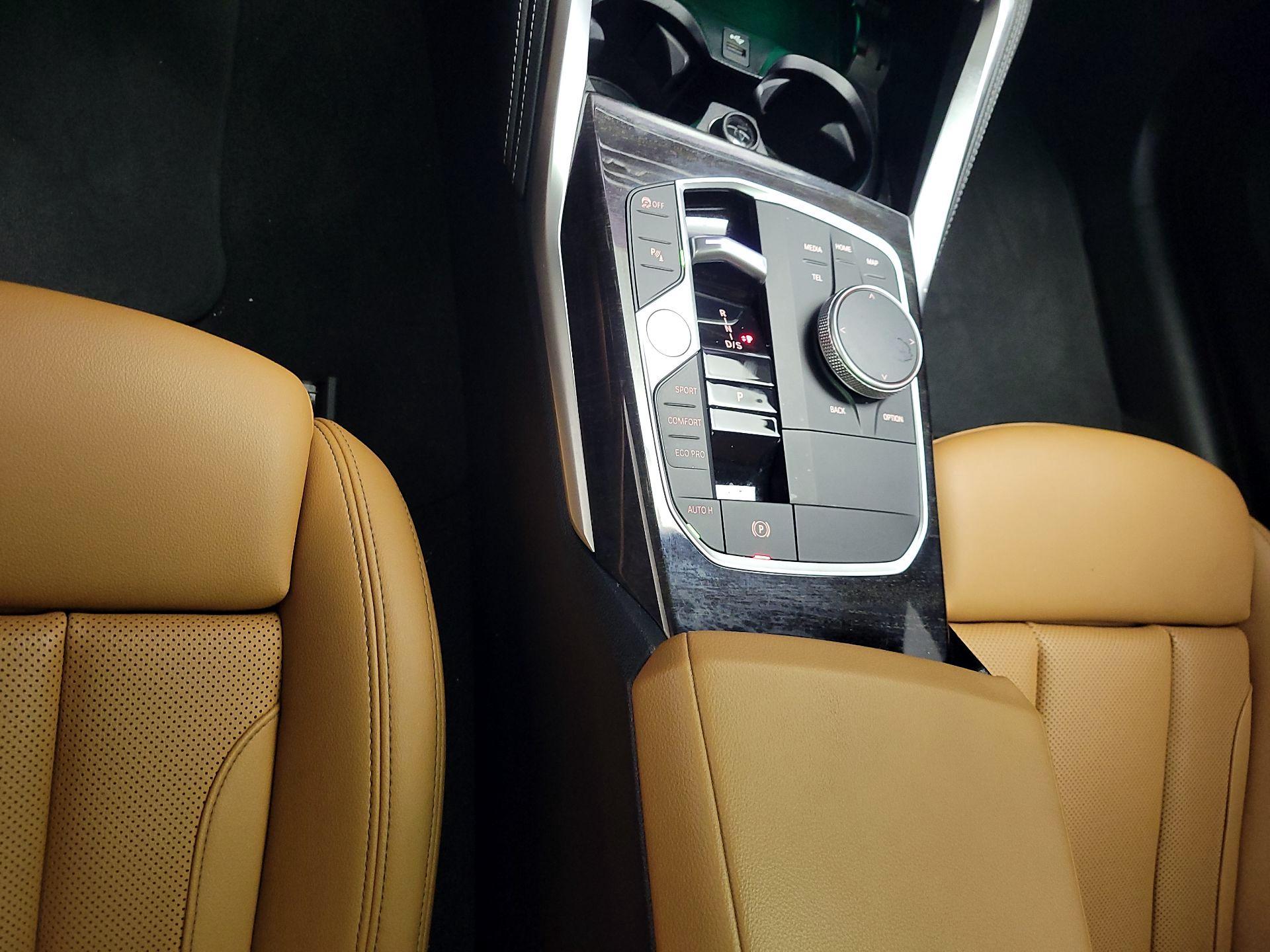 Thumbnail: 2024 BMW 4 Series - 18