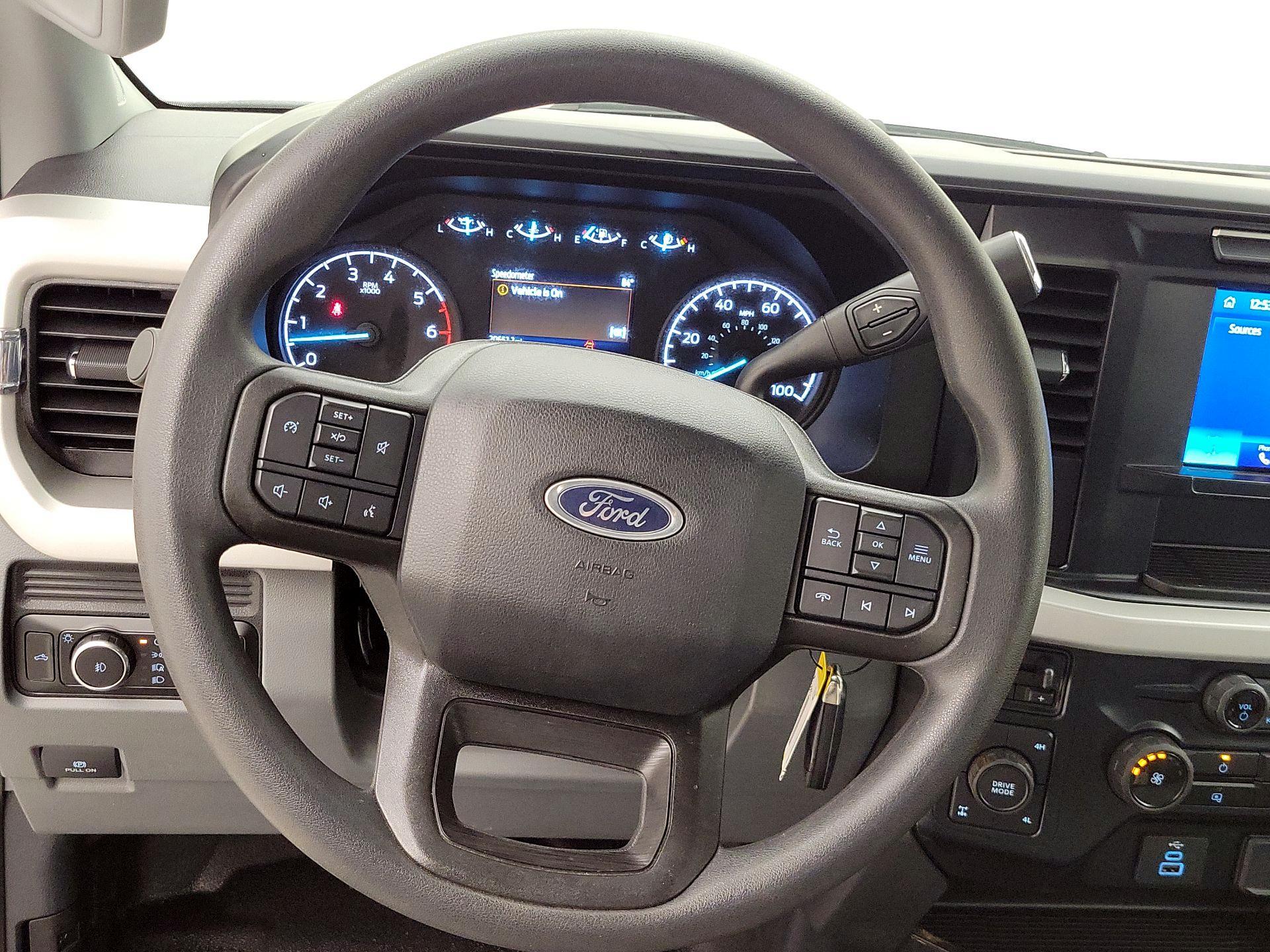 Thumbnail: 2023 Ford F-250 - 10