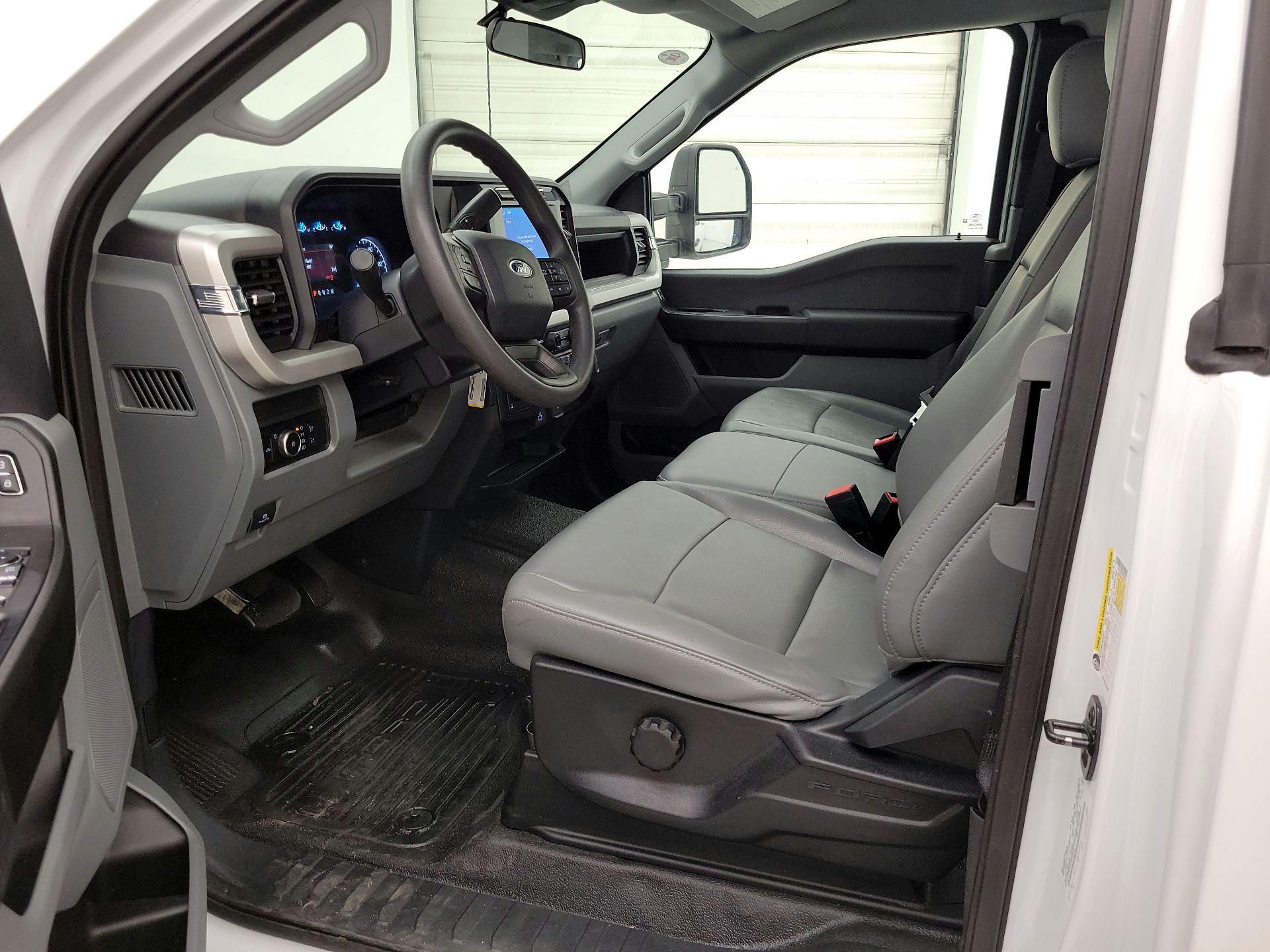 Thumbnail: 2023 Ford F-250 - 11