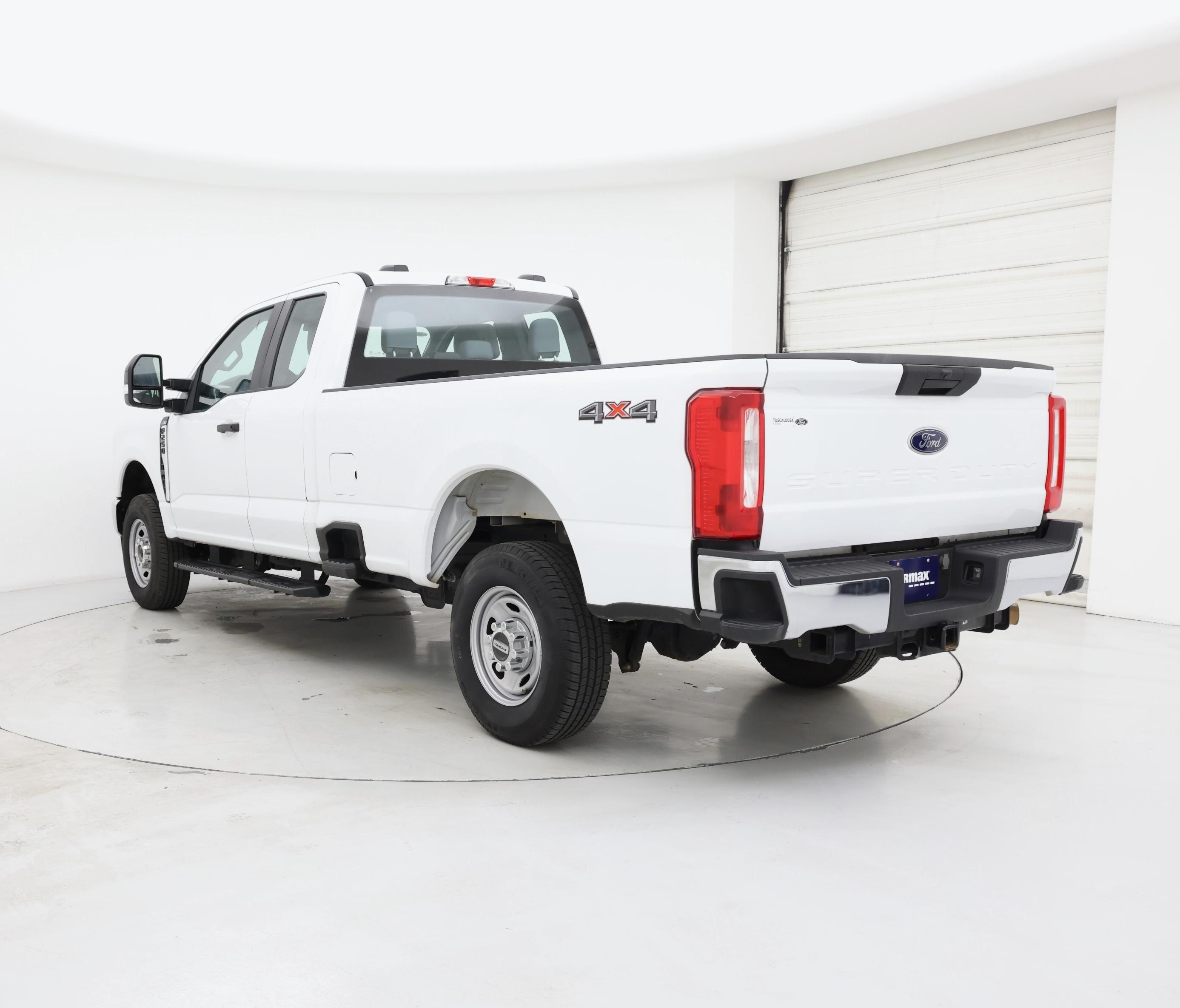 Thumbnail: 2023 Ford F-250 - 2