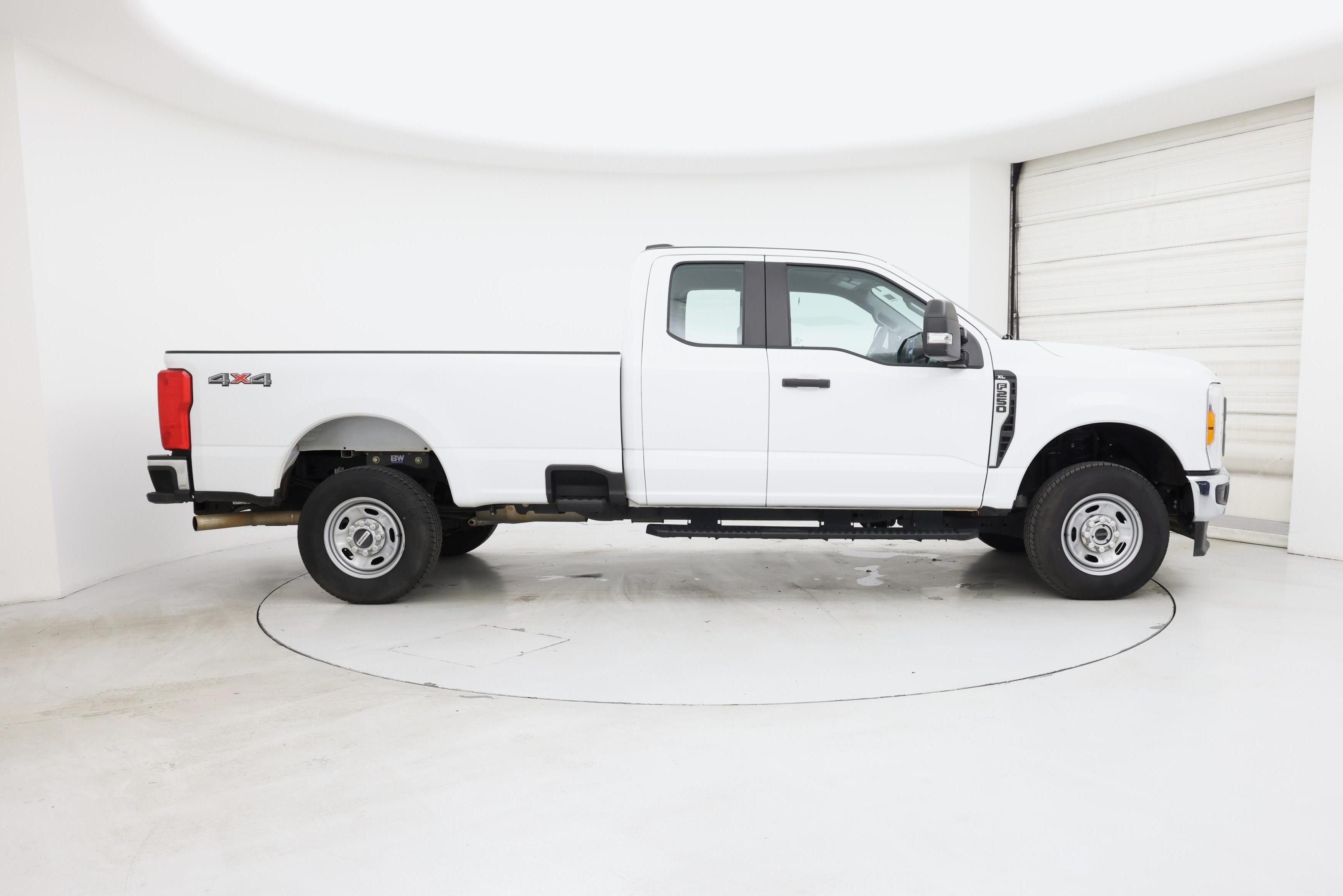 Thumbnail: 2023 Ford F-250 - 7
