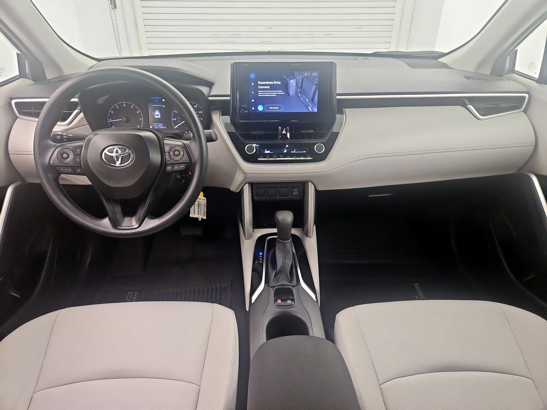 Thumbnail: 2025 Toyota Corolla Cross - 9