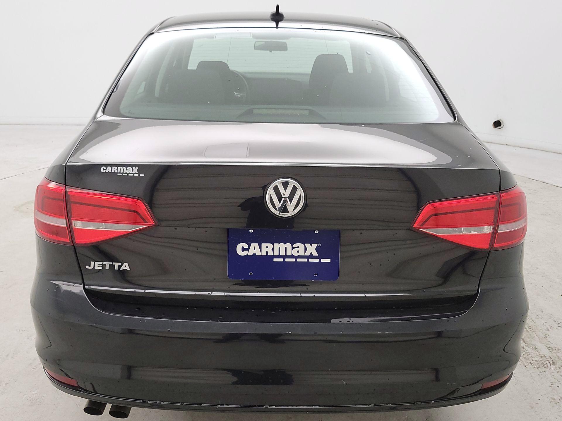 Thumbnail: 2015 Volkswagen Jetta - 6