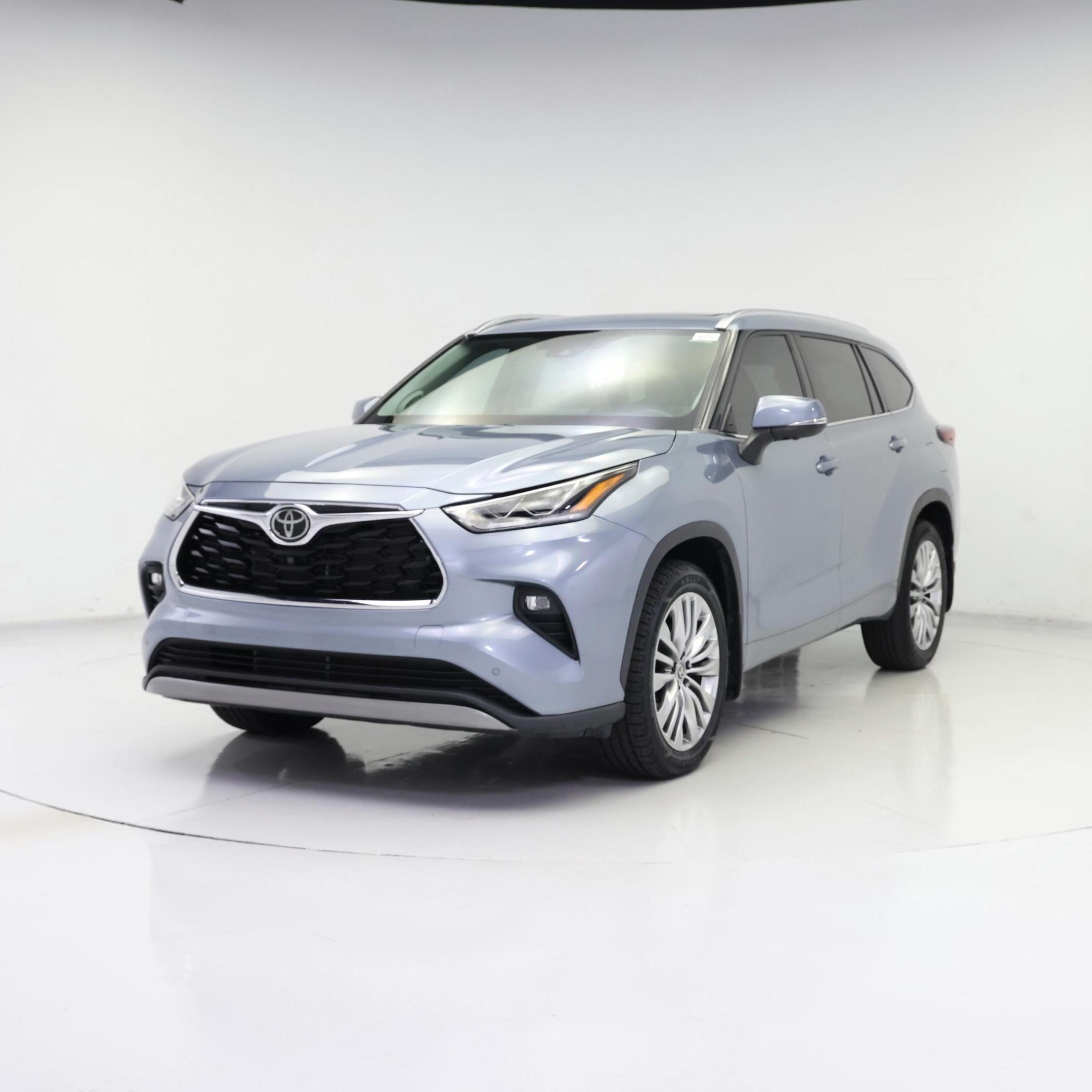 Thumbnail: 2024 Toyota Highlander - 4