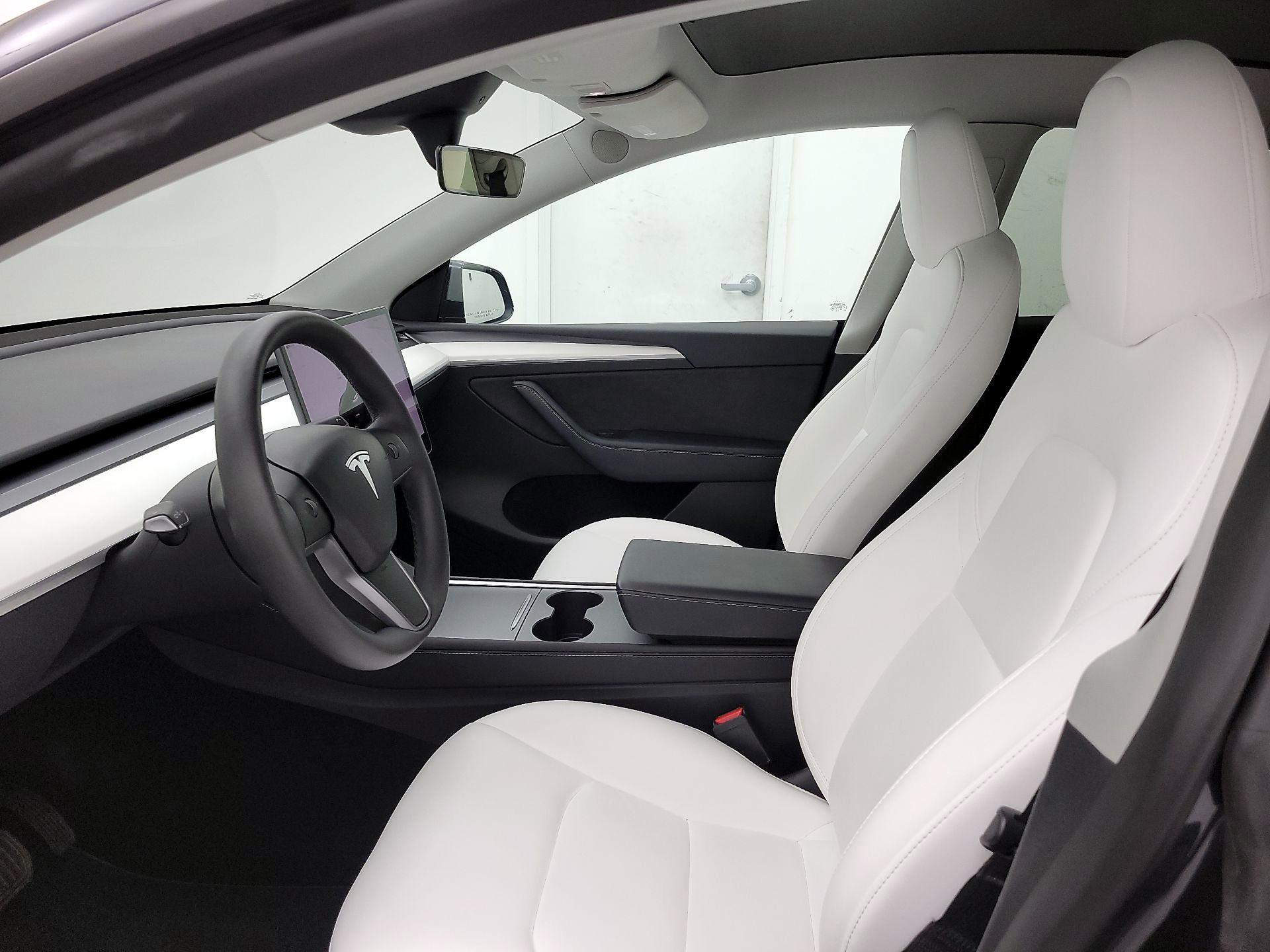 Thumbnail: 2024 Tesla Model Y - 11