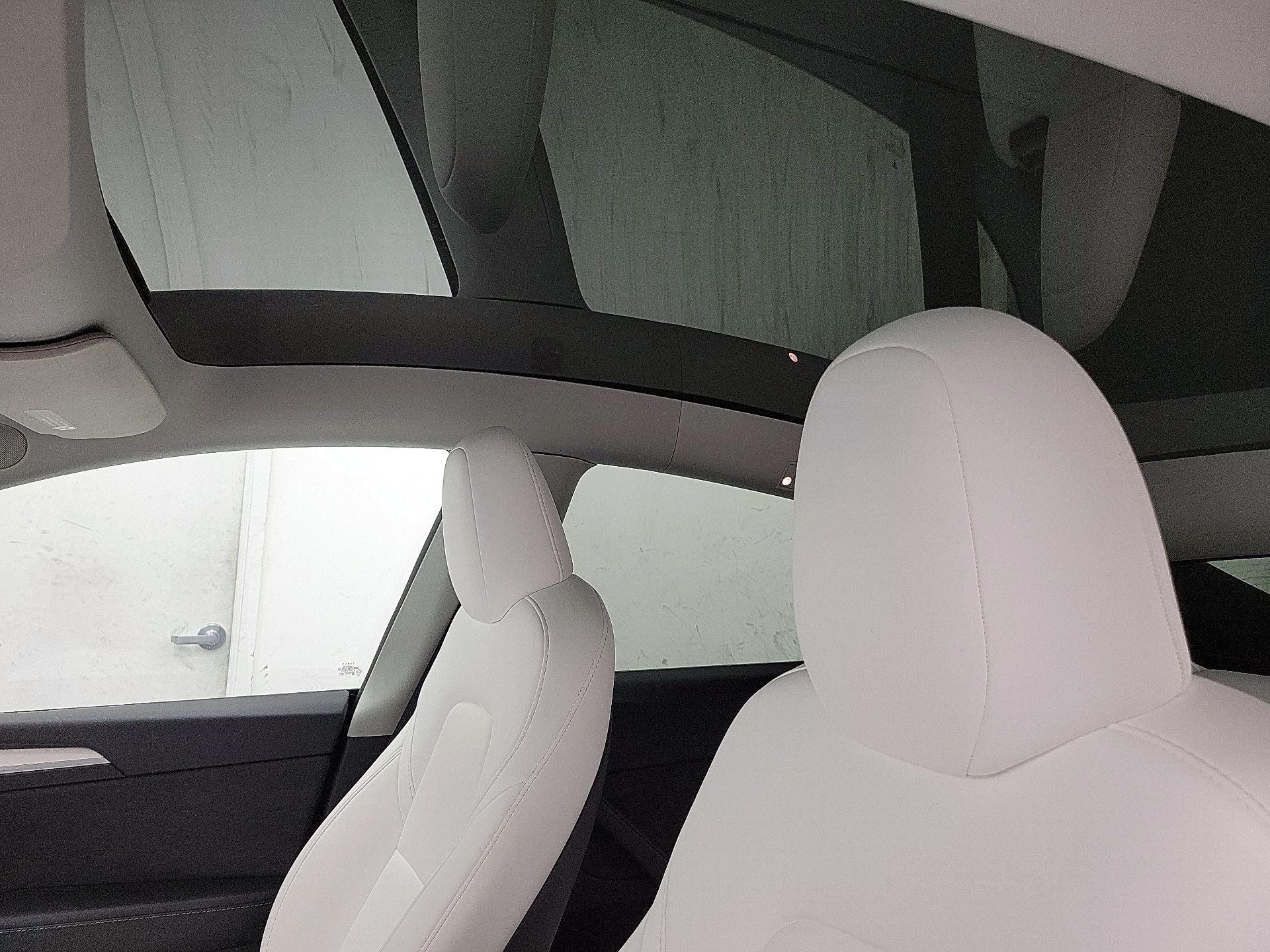 Thumbnail: 2024 Tesla Model Y - 19