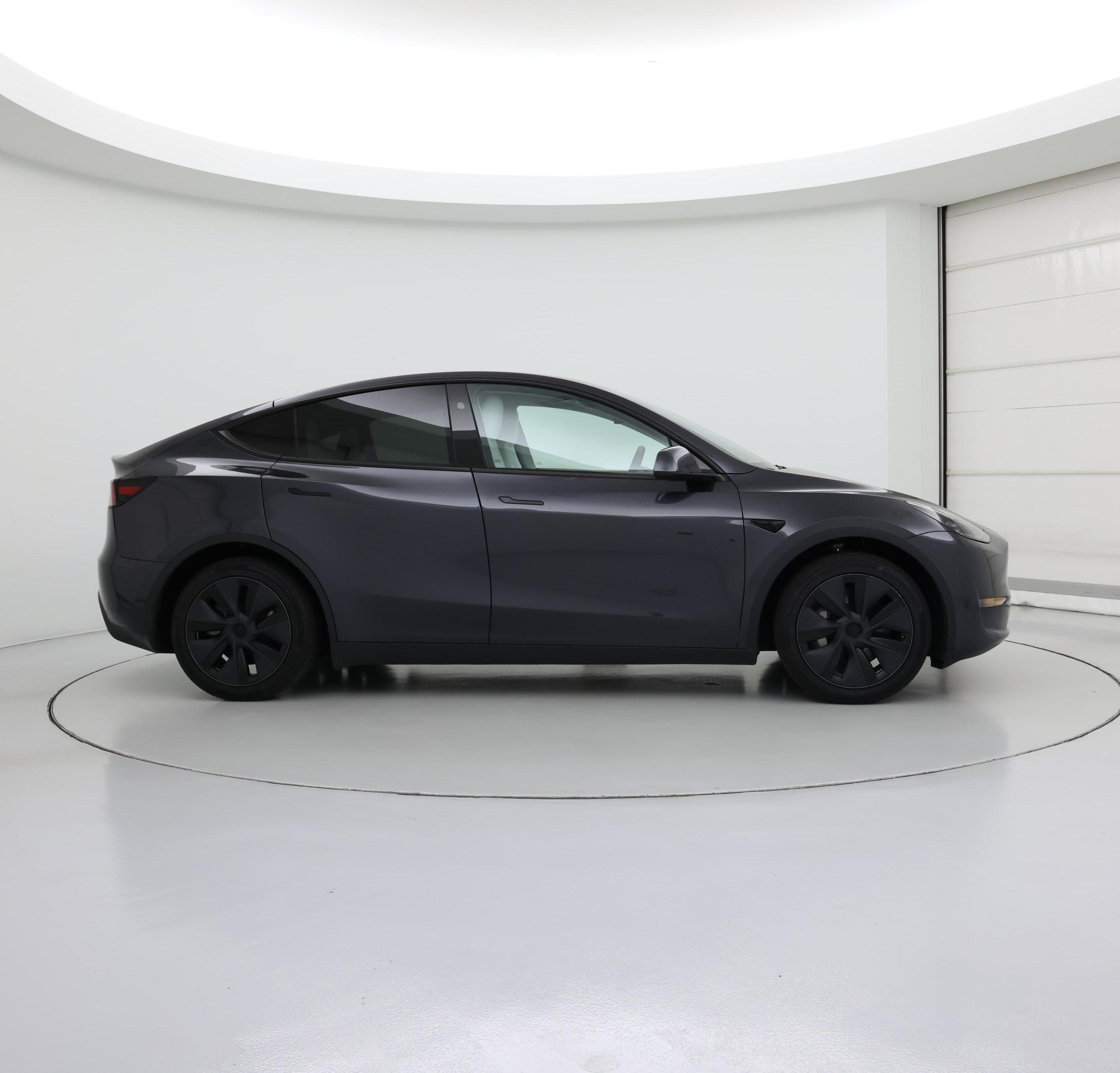 Thumbnail: 2024 Tesla Model Y - 7