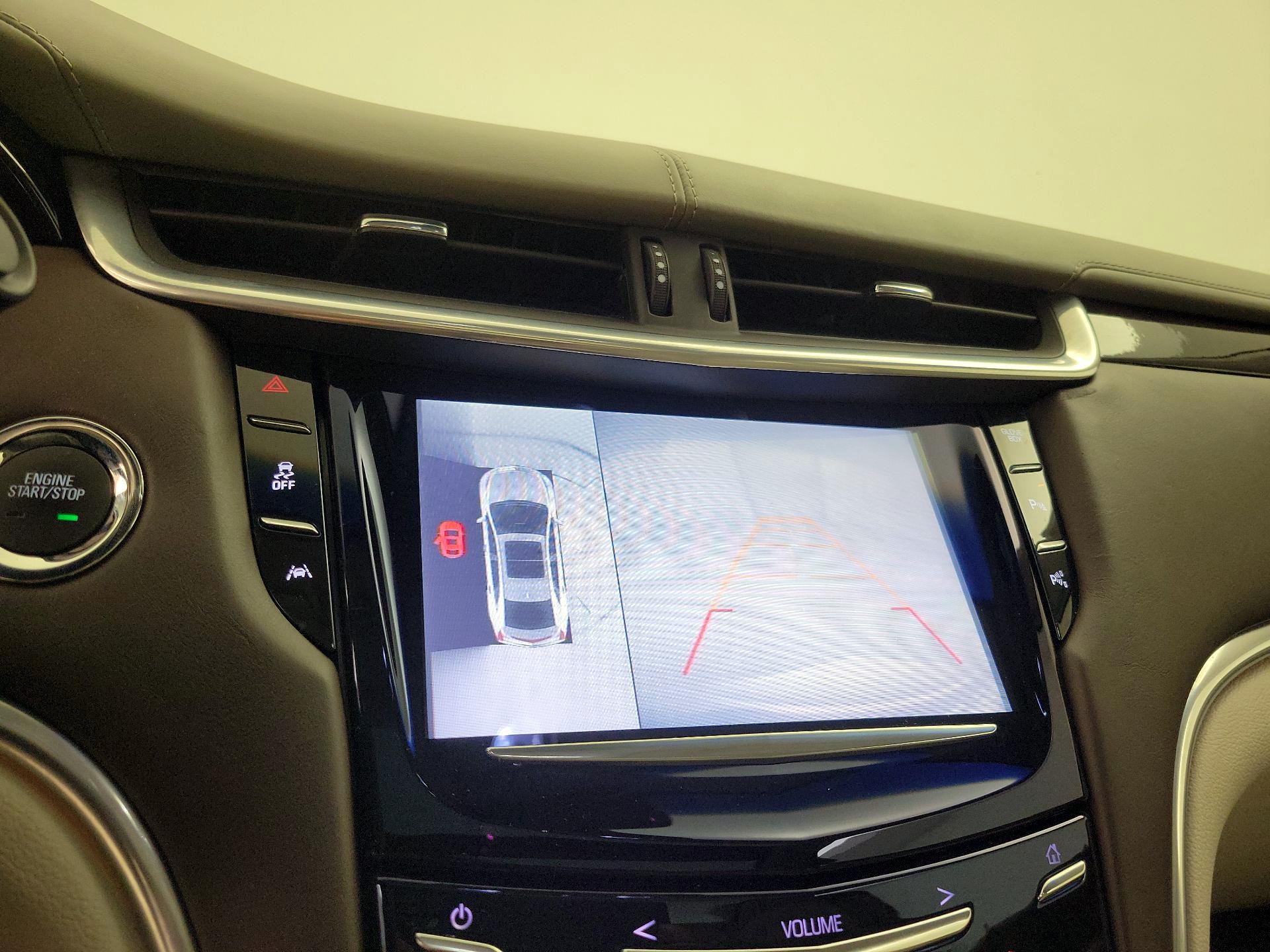 Thumbnail: 2016 Cadillac XTS - 15