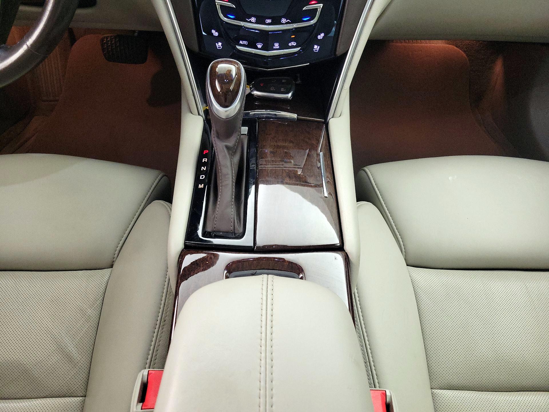 Thumbnail: 2016 Cadillac XTS - 18