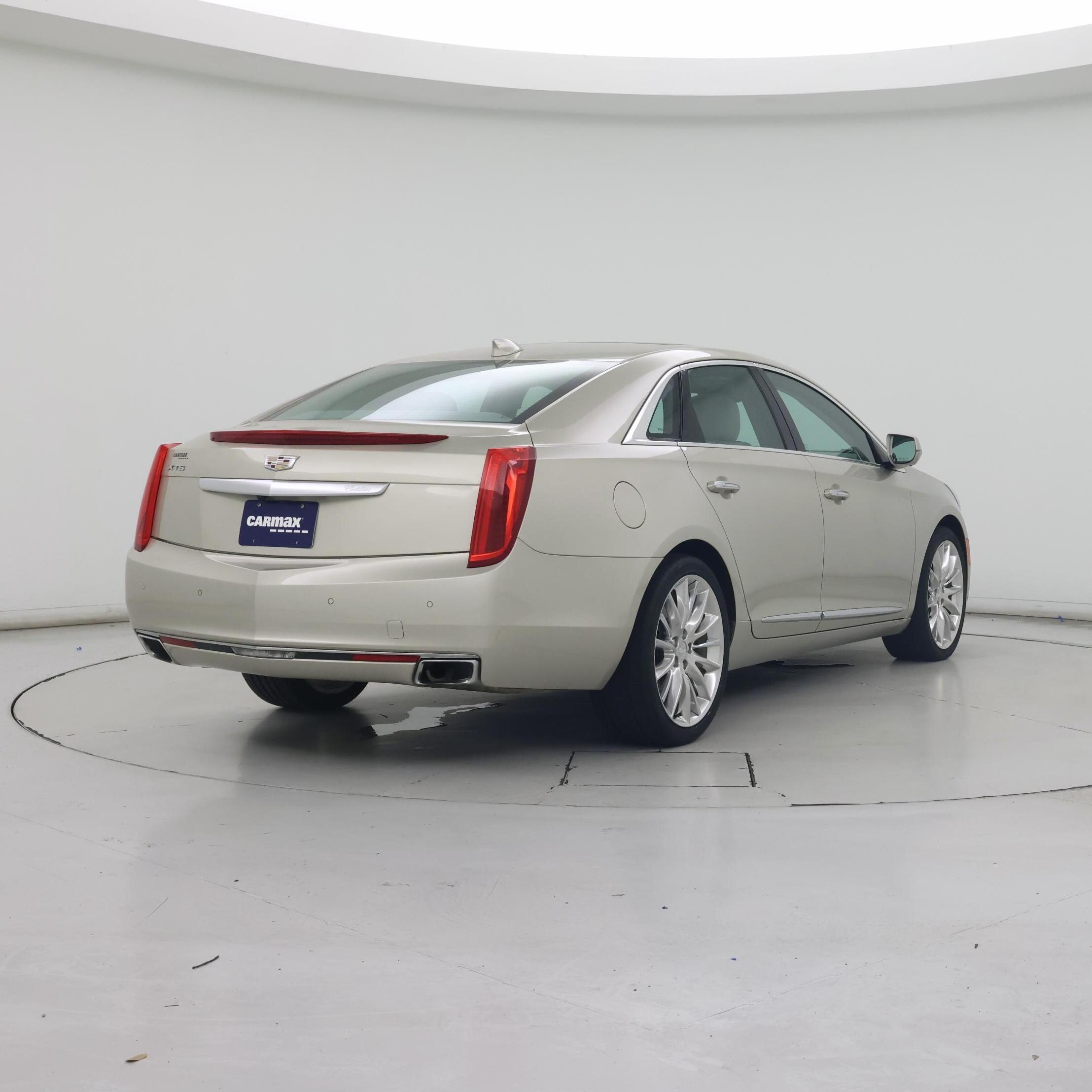 Thumbnail: 2016 Cadillac XTS - 8