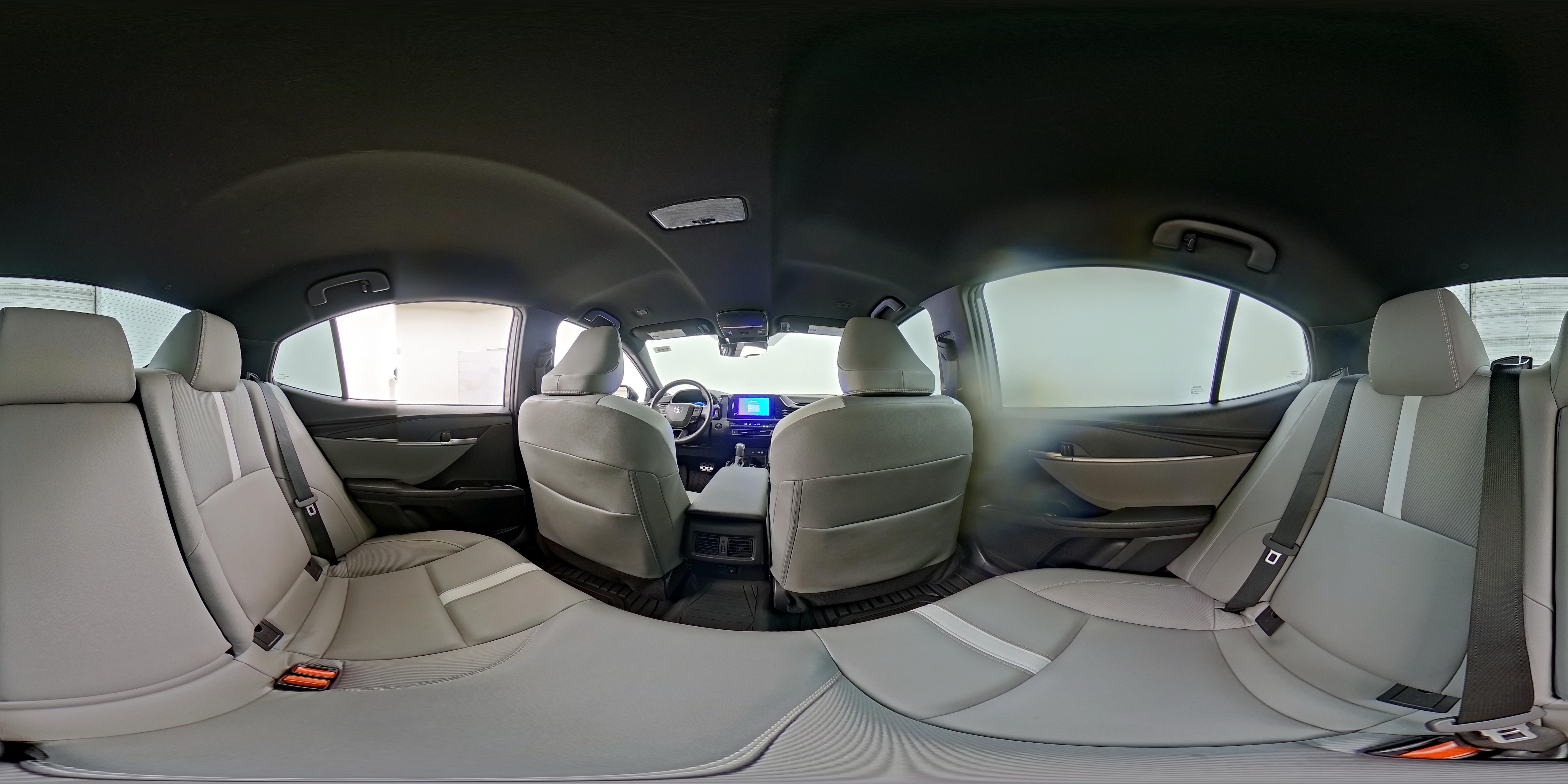 2025 Toyota Camry SE - Photo 26