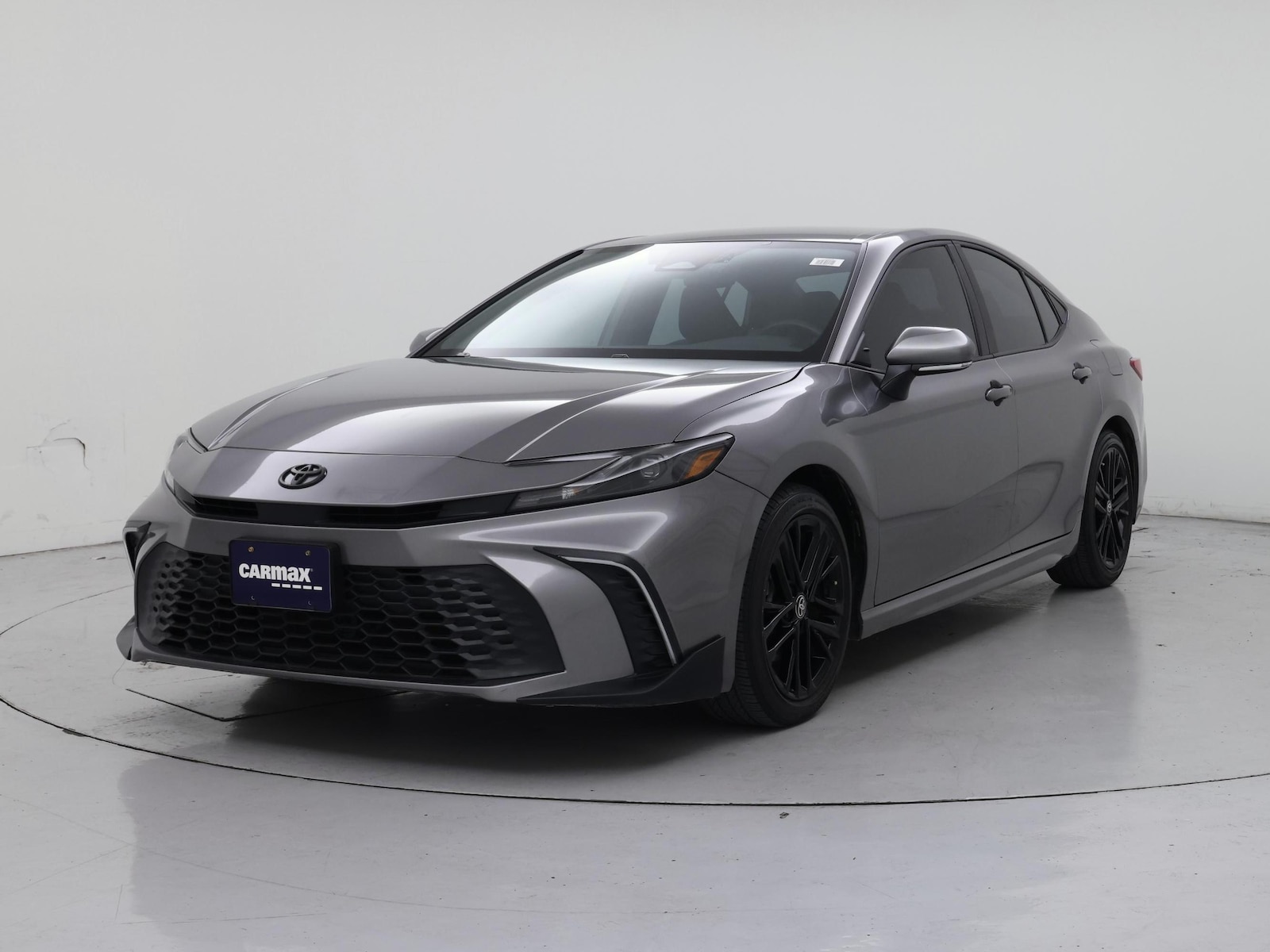 2025 Toyota Camry SE - Photo 5