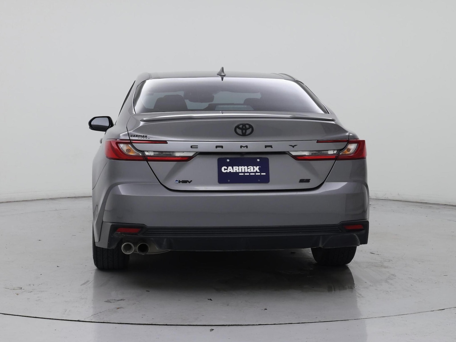 2025 Toyota Camry SE - Photo 7
