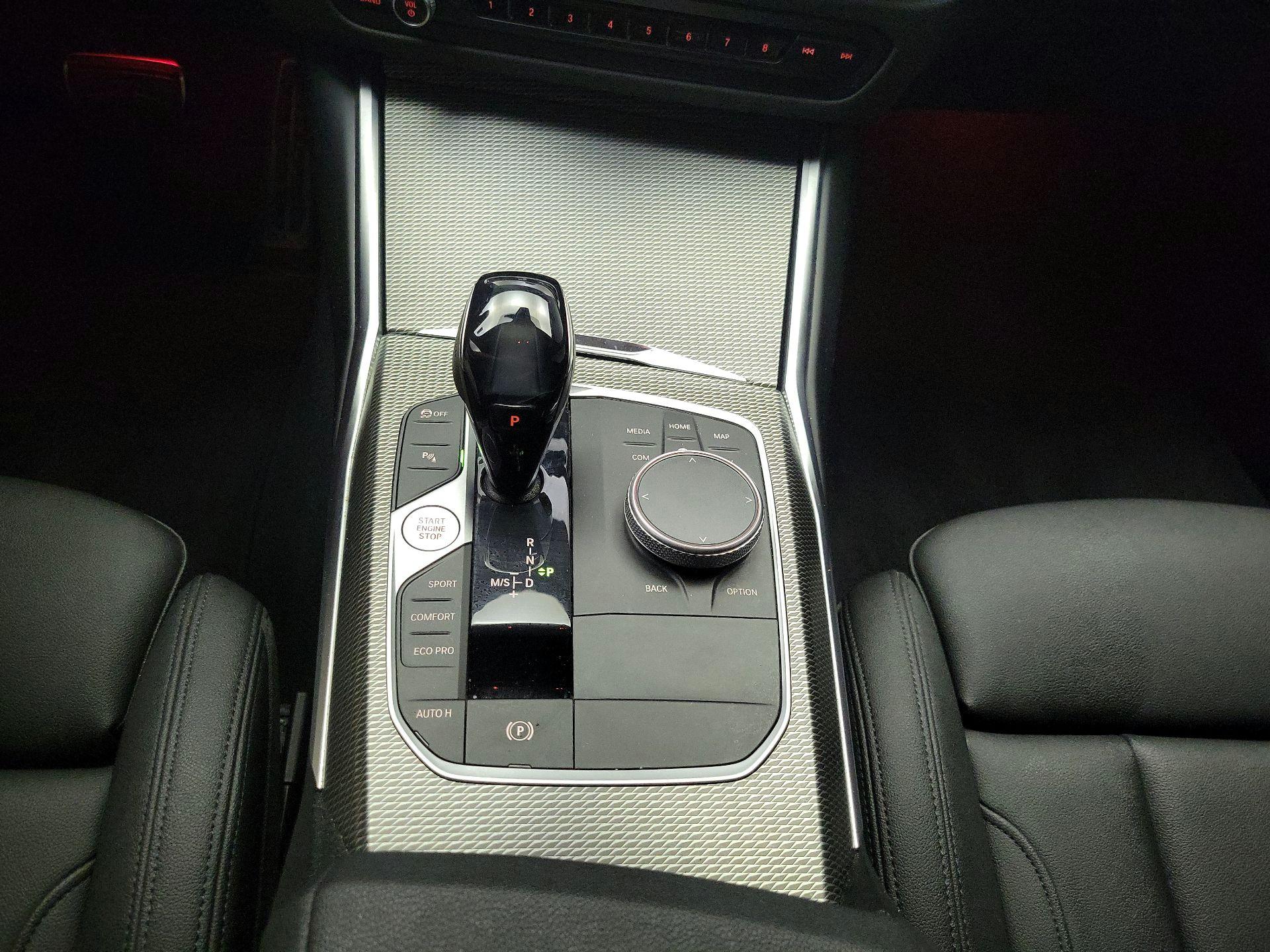 Thumbnail: 2021 BMW 3 Series - 18