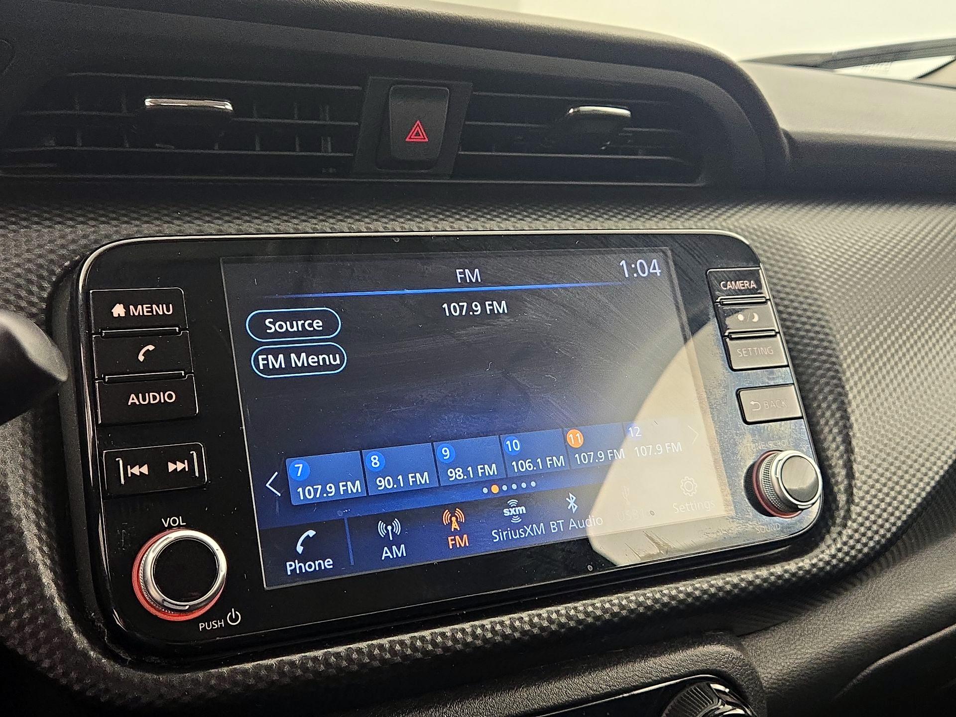 Thumbnail: 2021 Nissan Kicks - 14