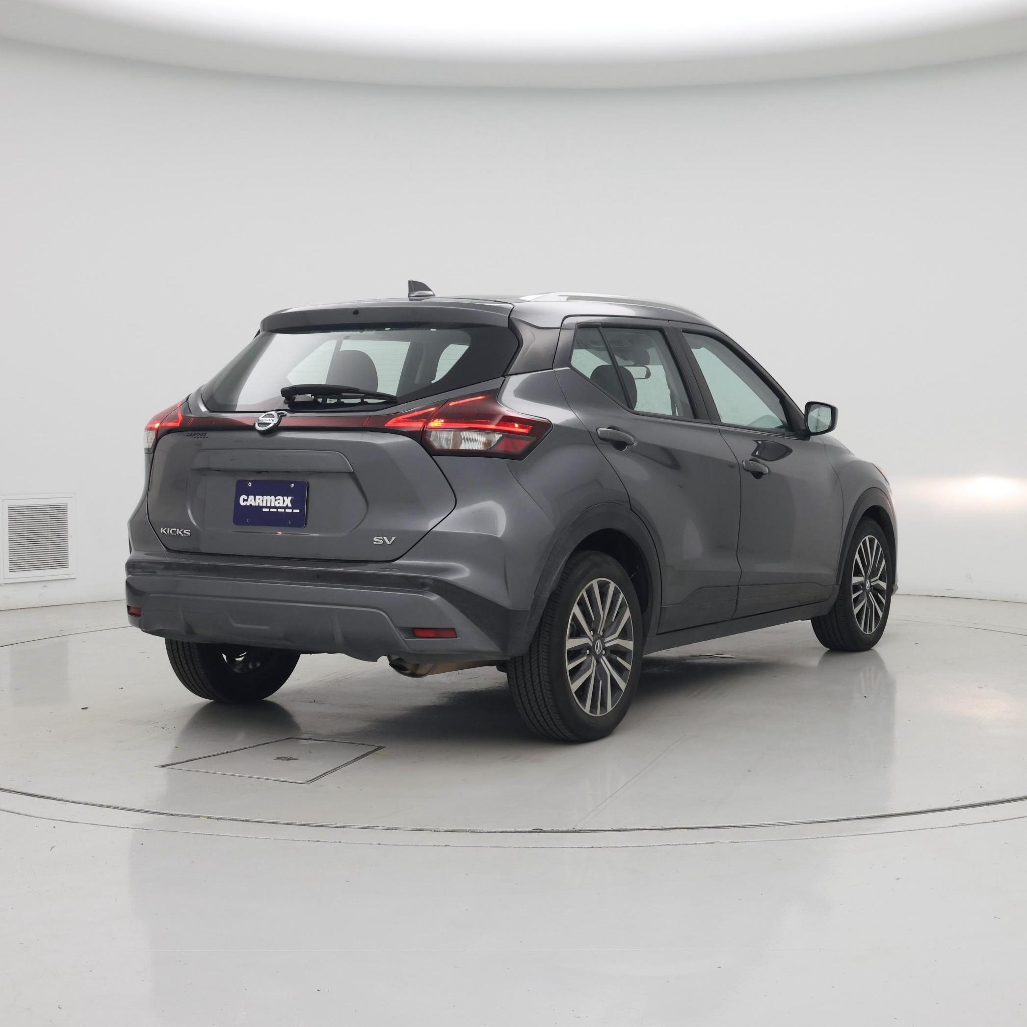 Thumbnail: 2021 Nissan Kicks - 8