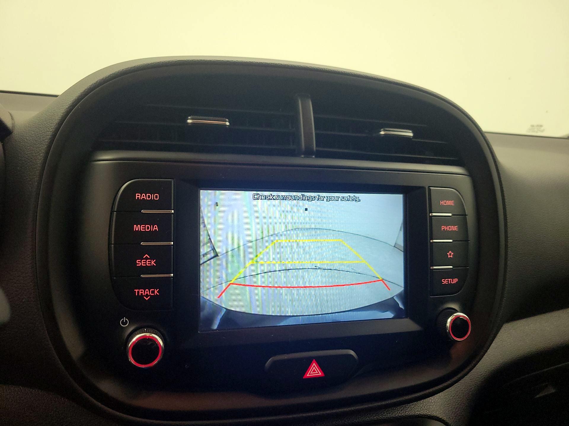 Thumbnail: 2020 Kia Soul - 14