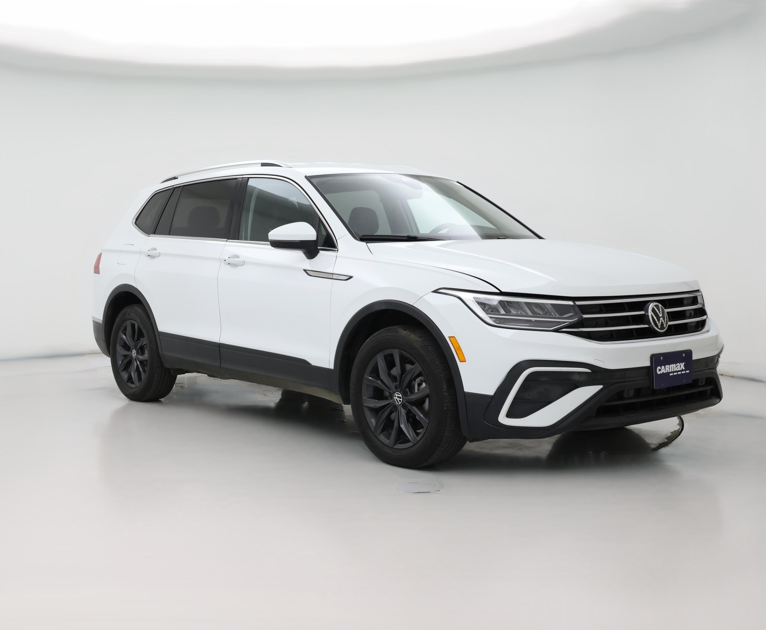 Thumbnail: 2024 Volkswagen Tiguan - 1