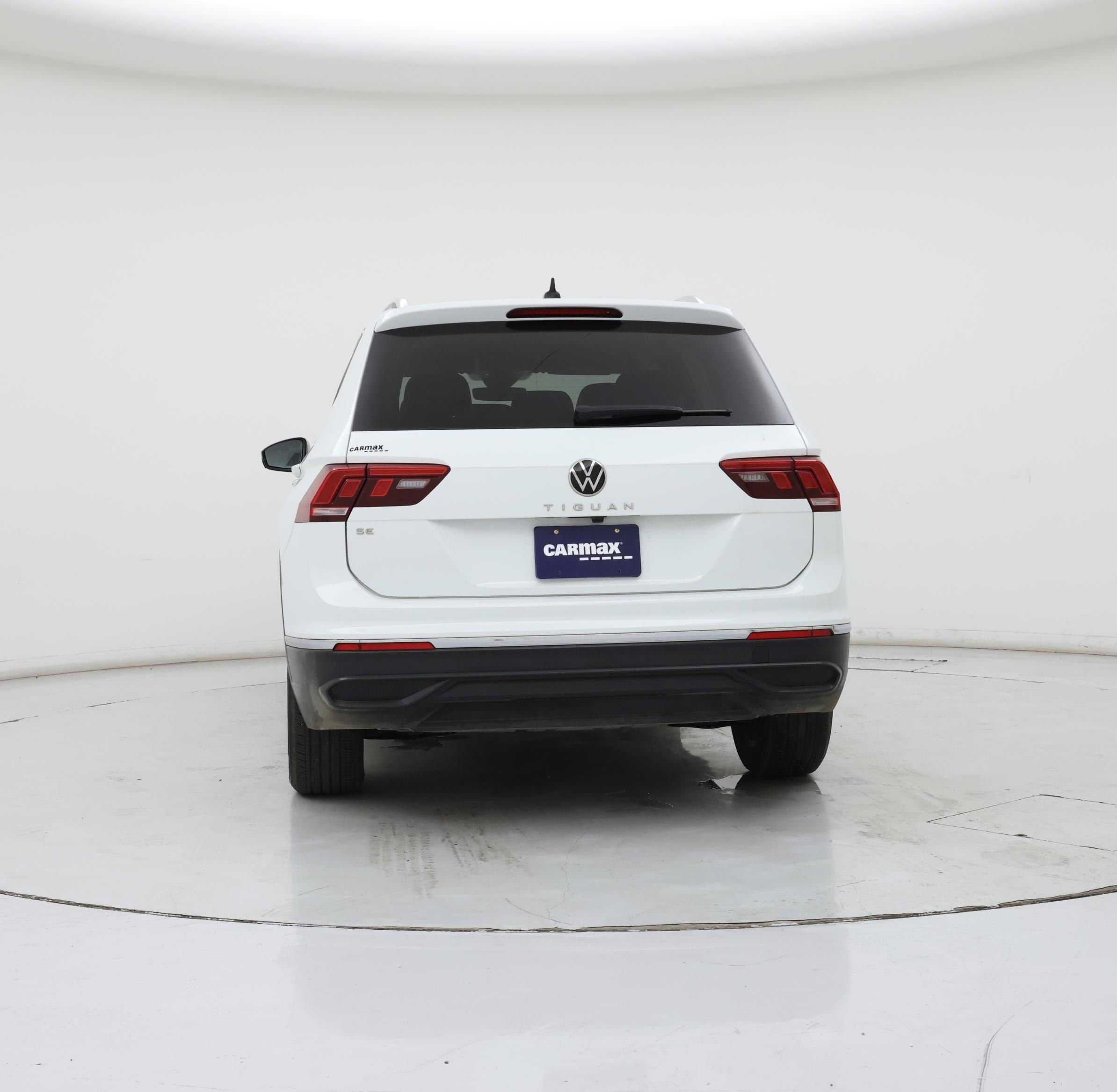 Thumbnail: 2024 Volkswagen Tiguan - 6