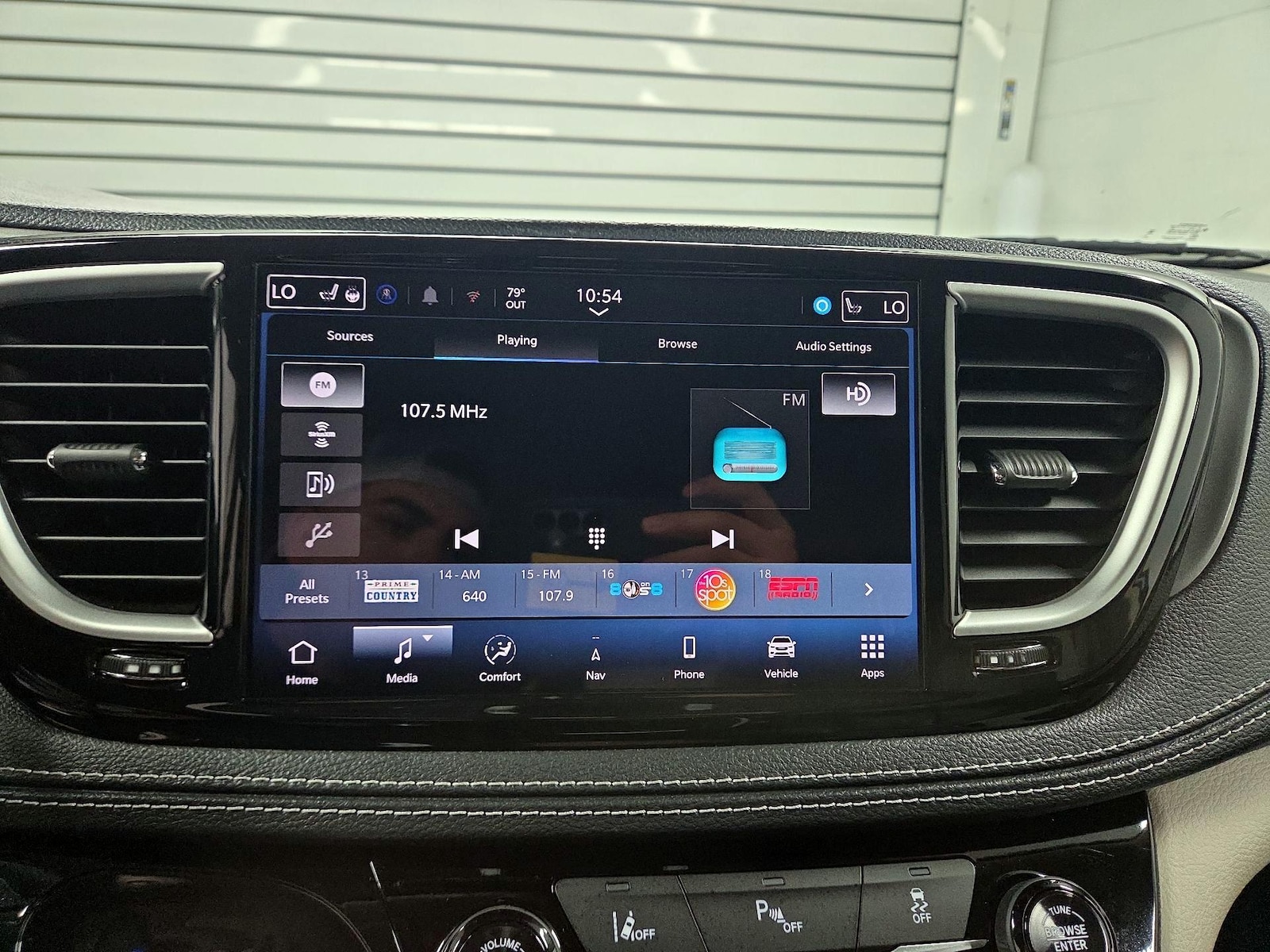 2024 Chrysler Pacifica PHEV Select - Photo 14