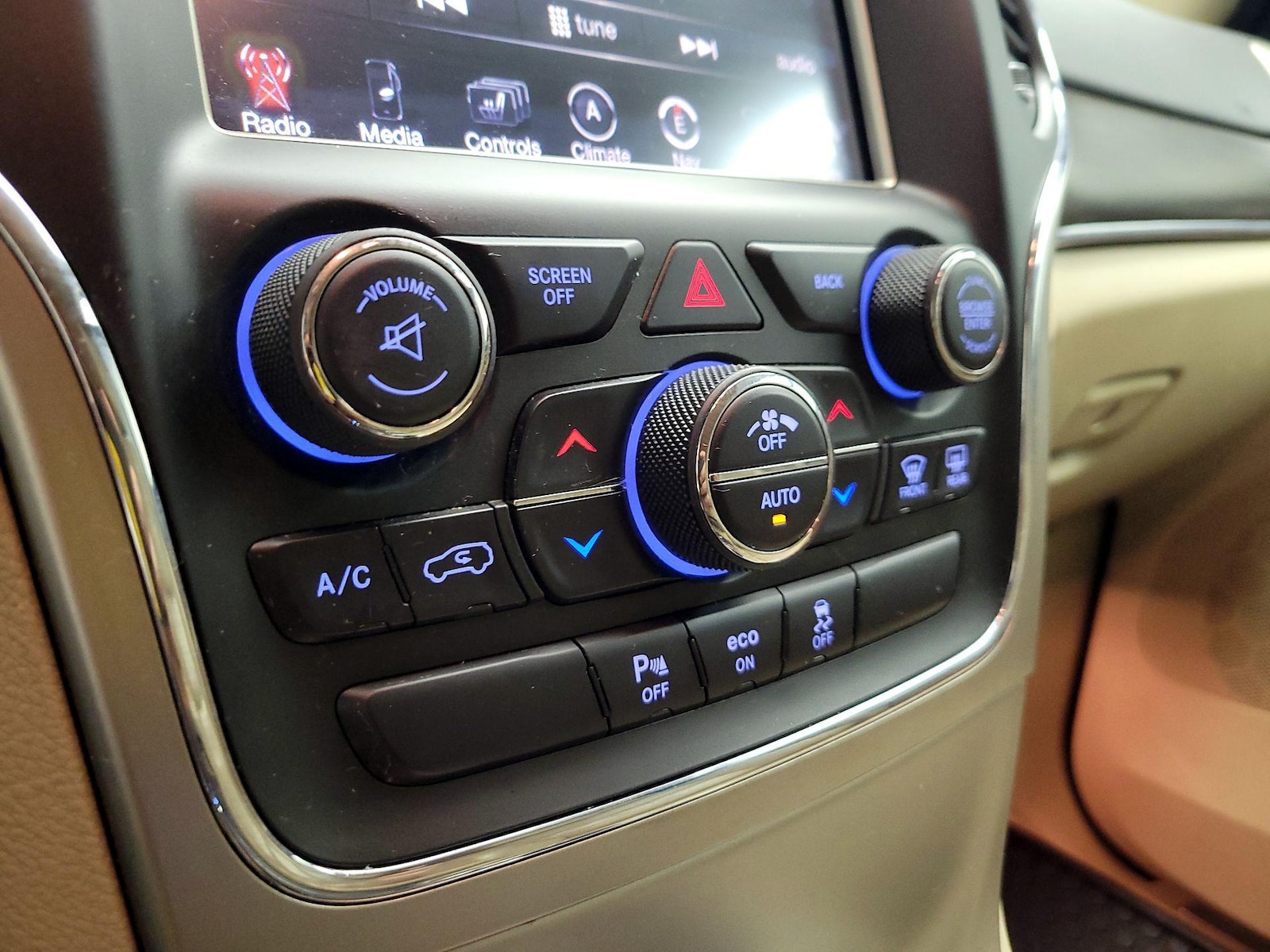 2015 Jeep Grand Cherokee Limited - Photo 15