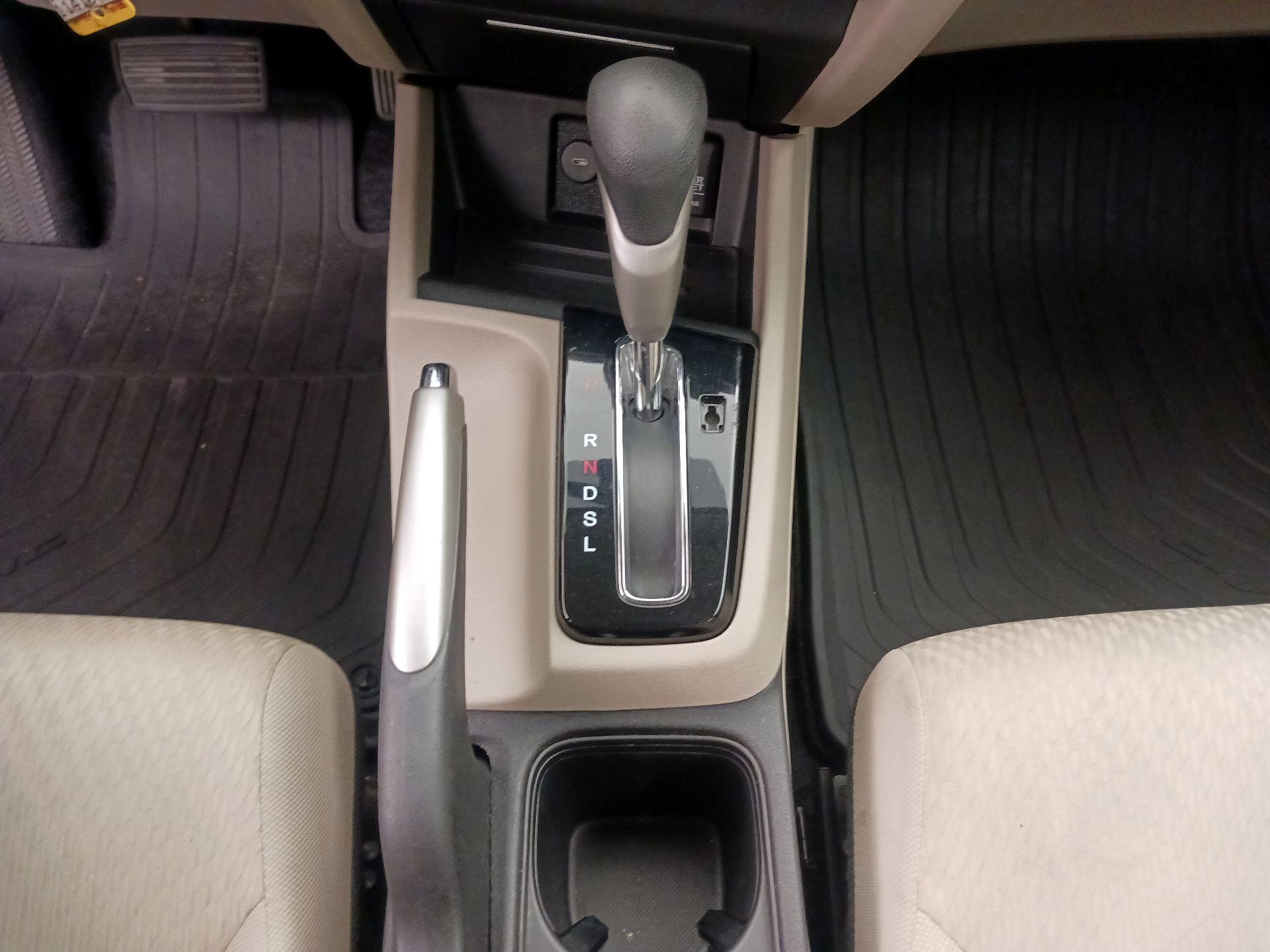 Thumbnail: 2014 Honda Civic - 17