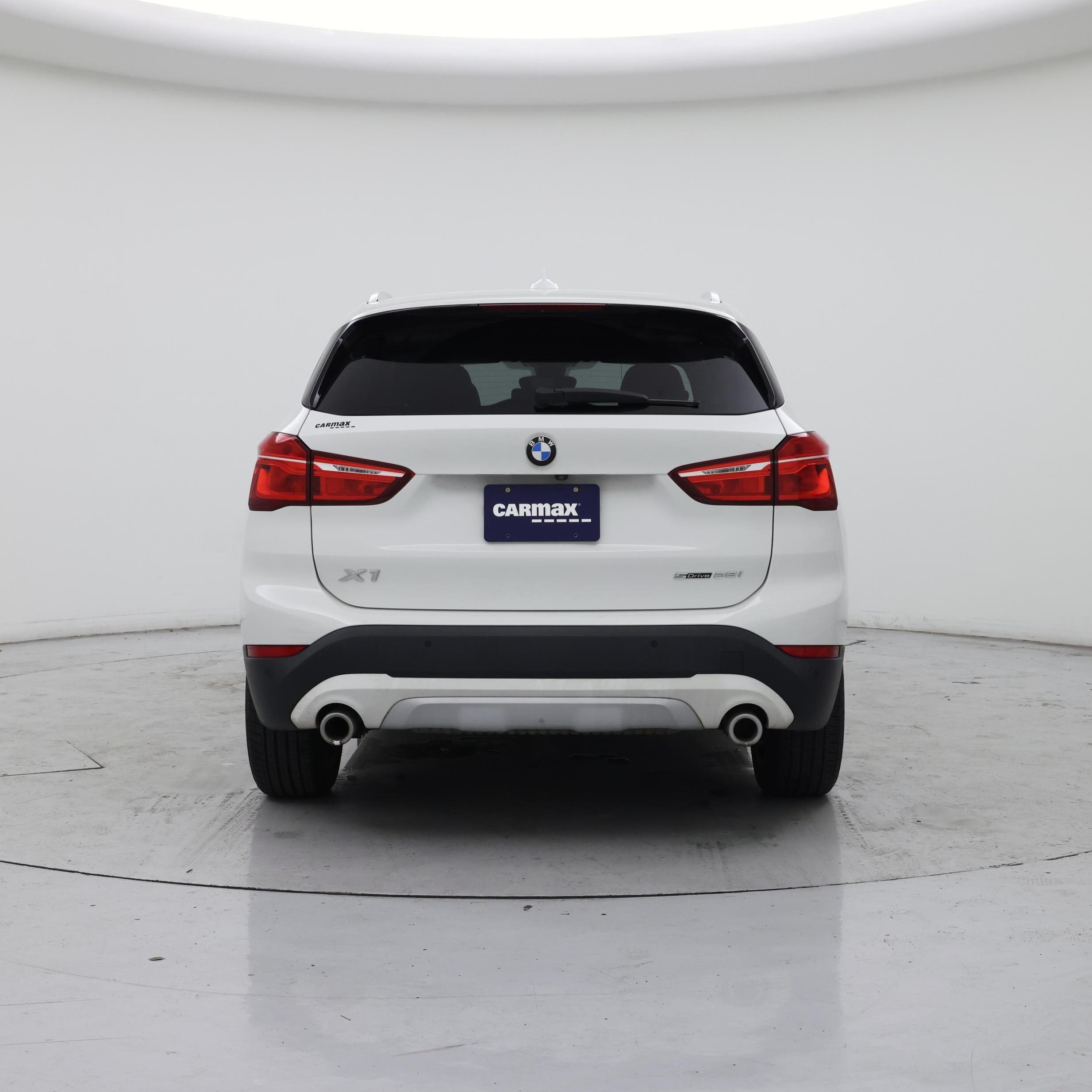 Thumbnail: 2022 BMW X1 - 6