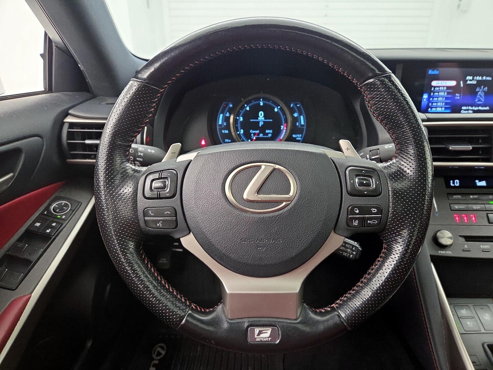 2019 Lexus IS 300 F SPORT - Photo 11