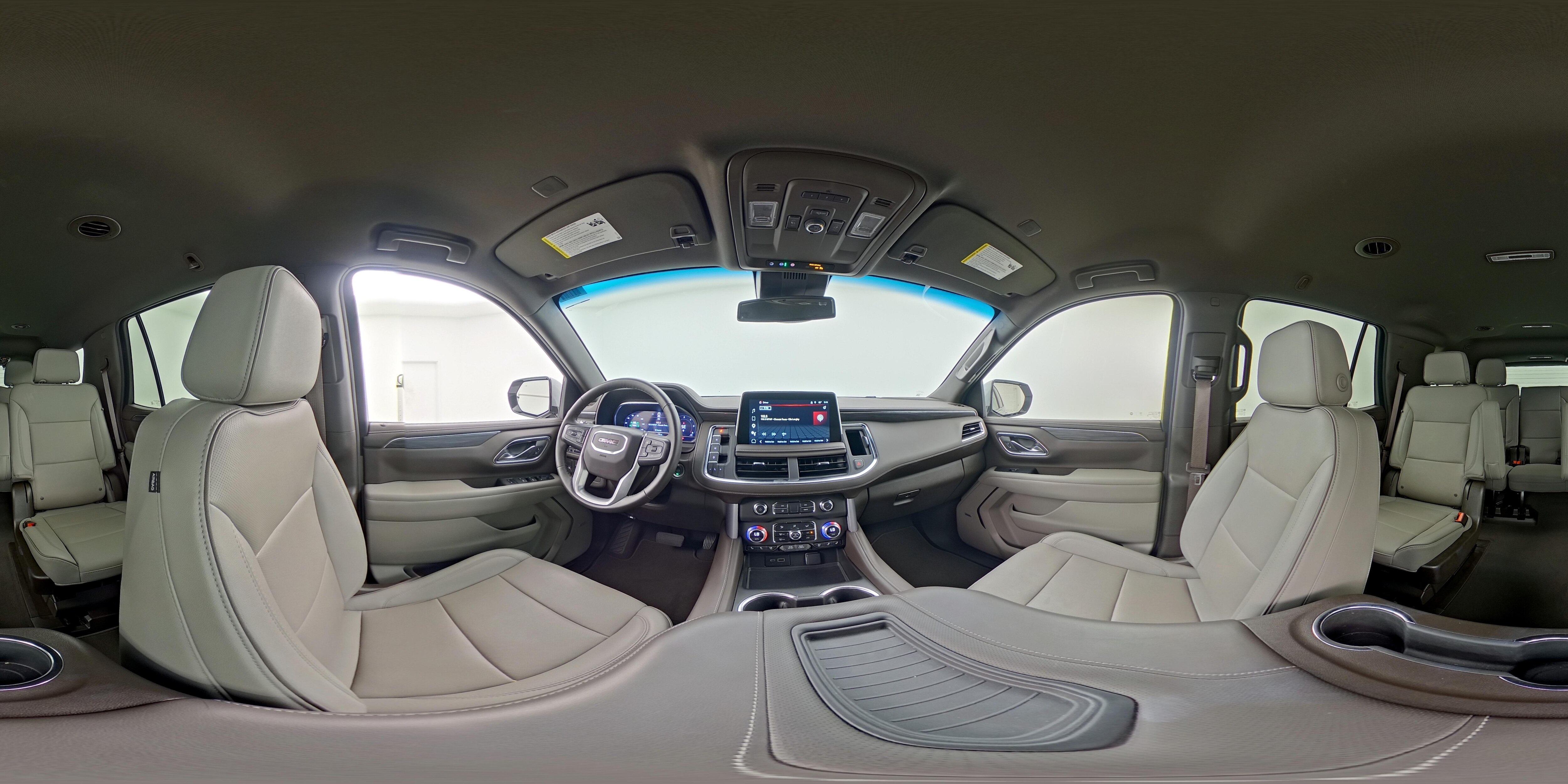 2024 GMC Yukon SLT - Photo 25