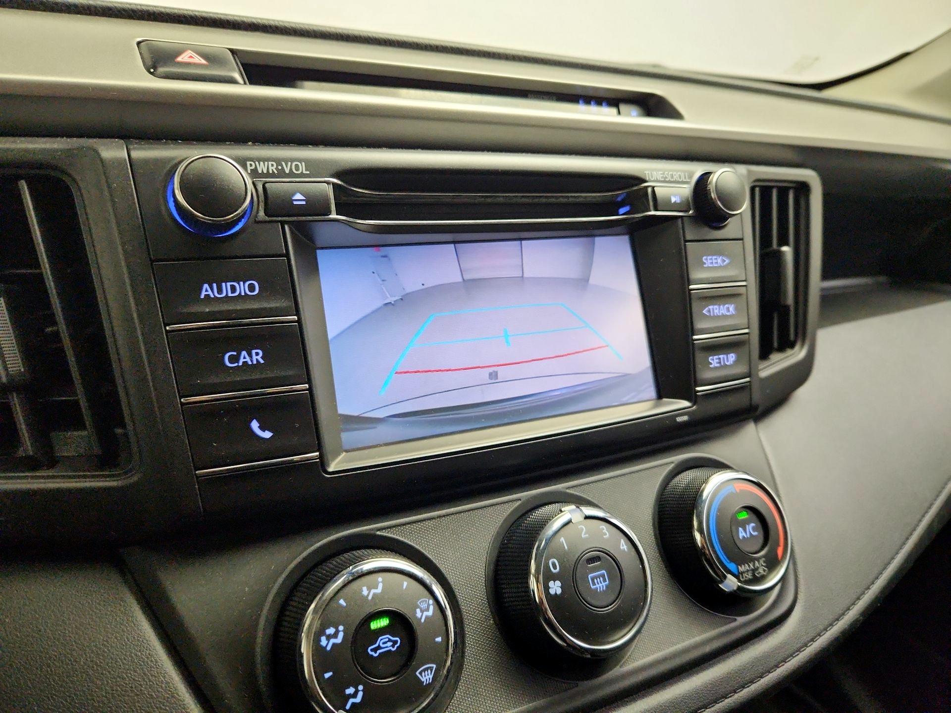 Thumbnail: 2017 Toyota RAV4 - 14
