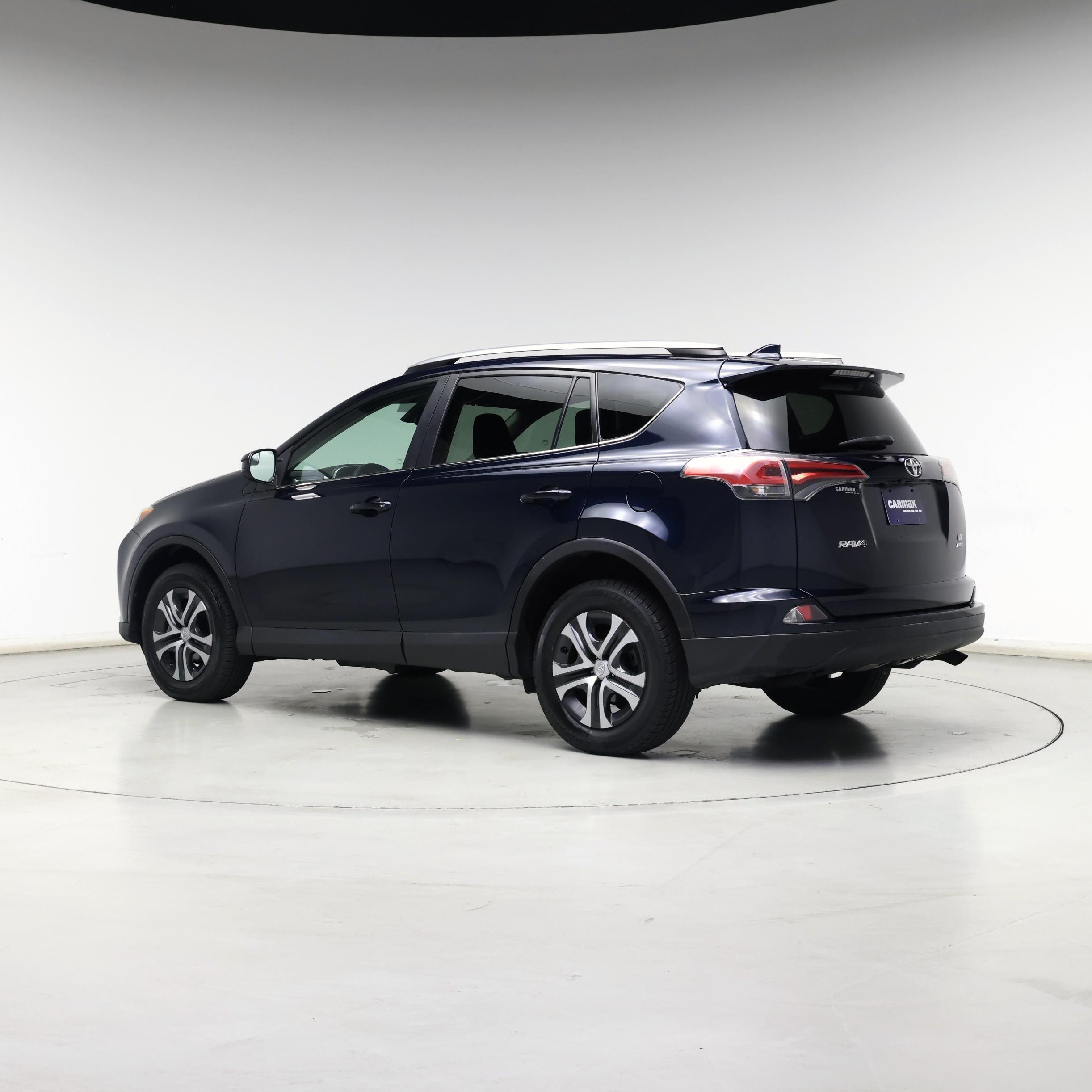 Thumbnail: 2017 Toyota RAV4 - 2