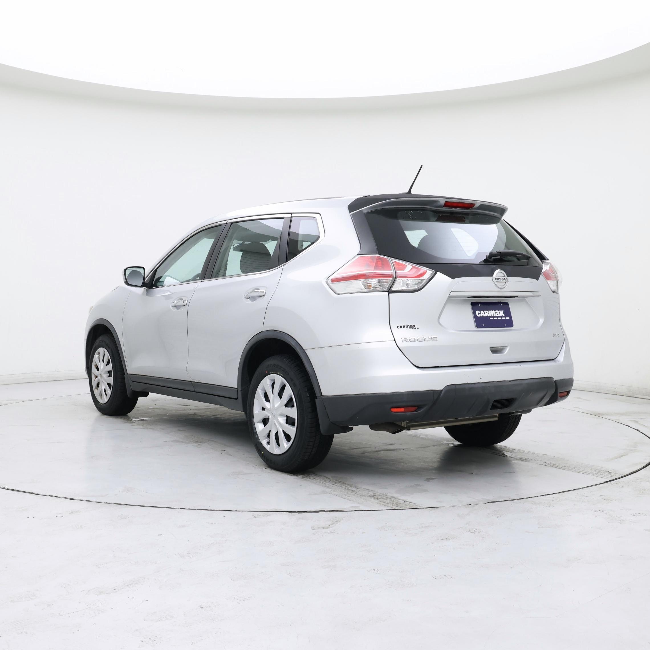 Thumbnail: 2015 Nissan Rogue - 2