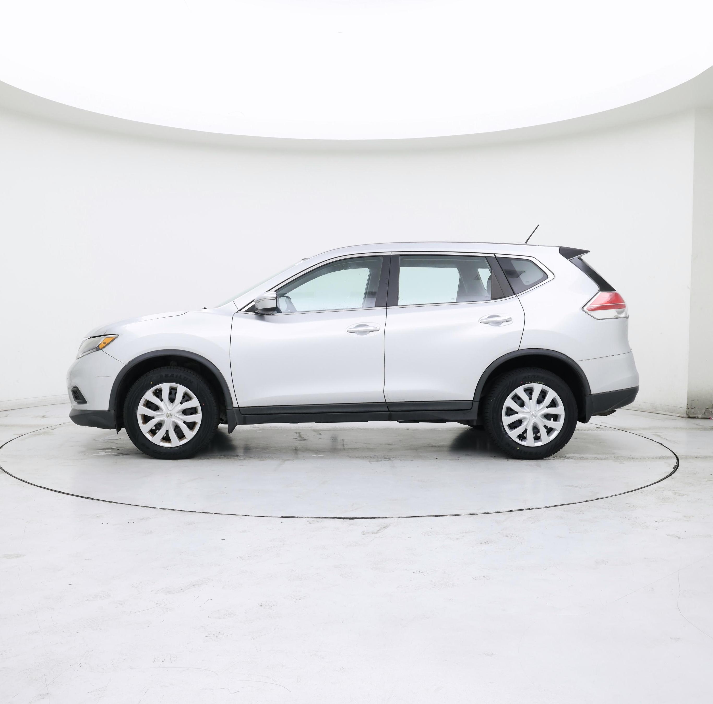Thumbnail: 2015 Nissan Rogue - 3