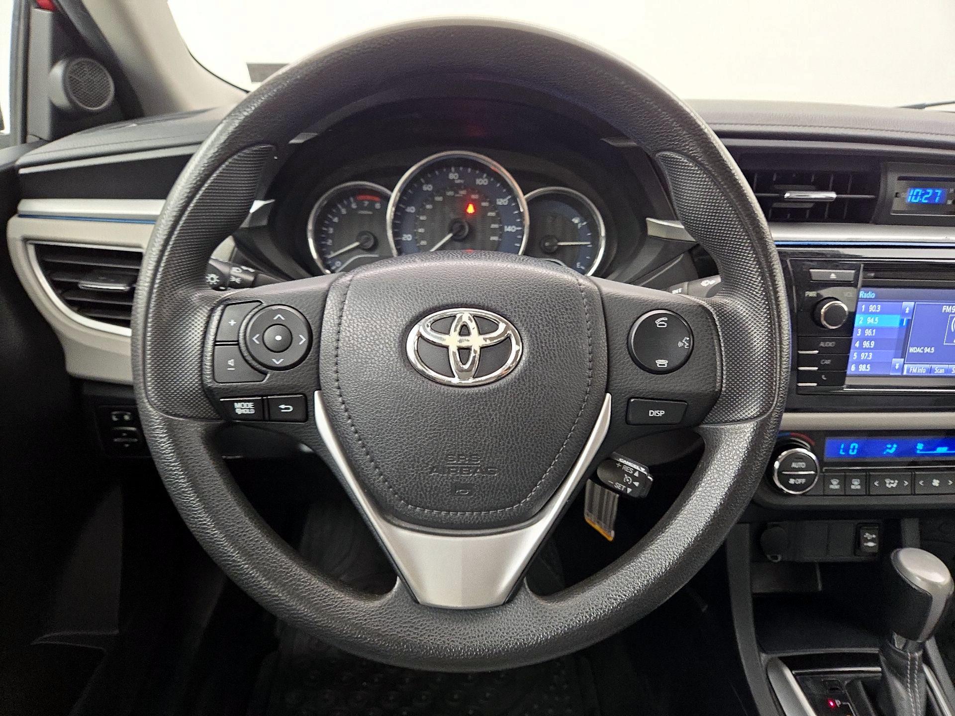 Thumbnail: 2016 Toyota Corolla - 10