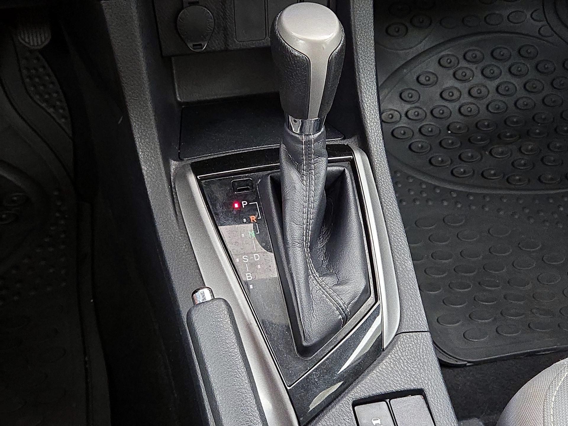 Thumbnail: 2016 Toyota Corolla - 17