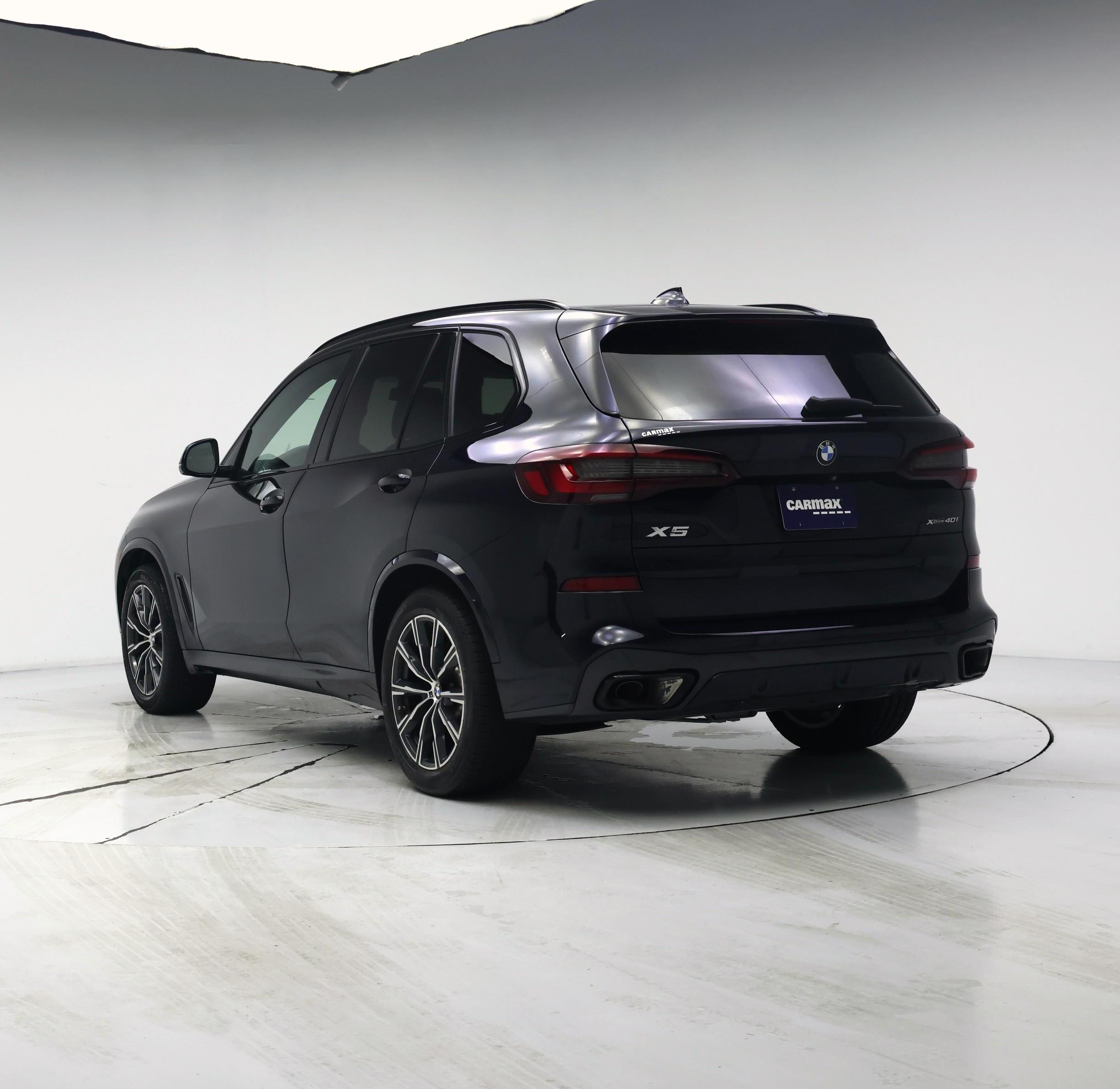 Thumbnail: 2021 BMW X5 - 2