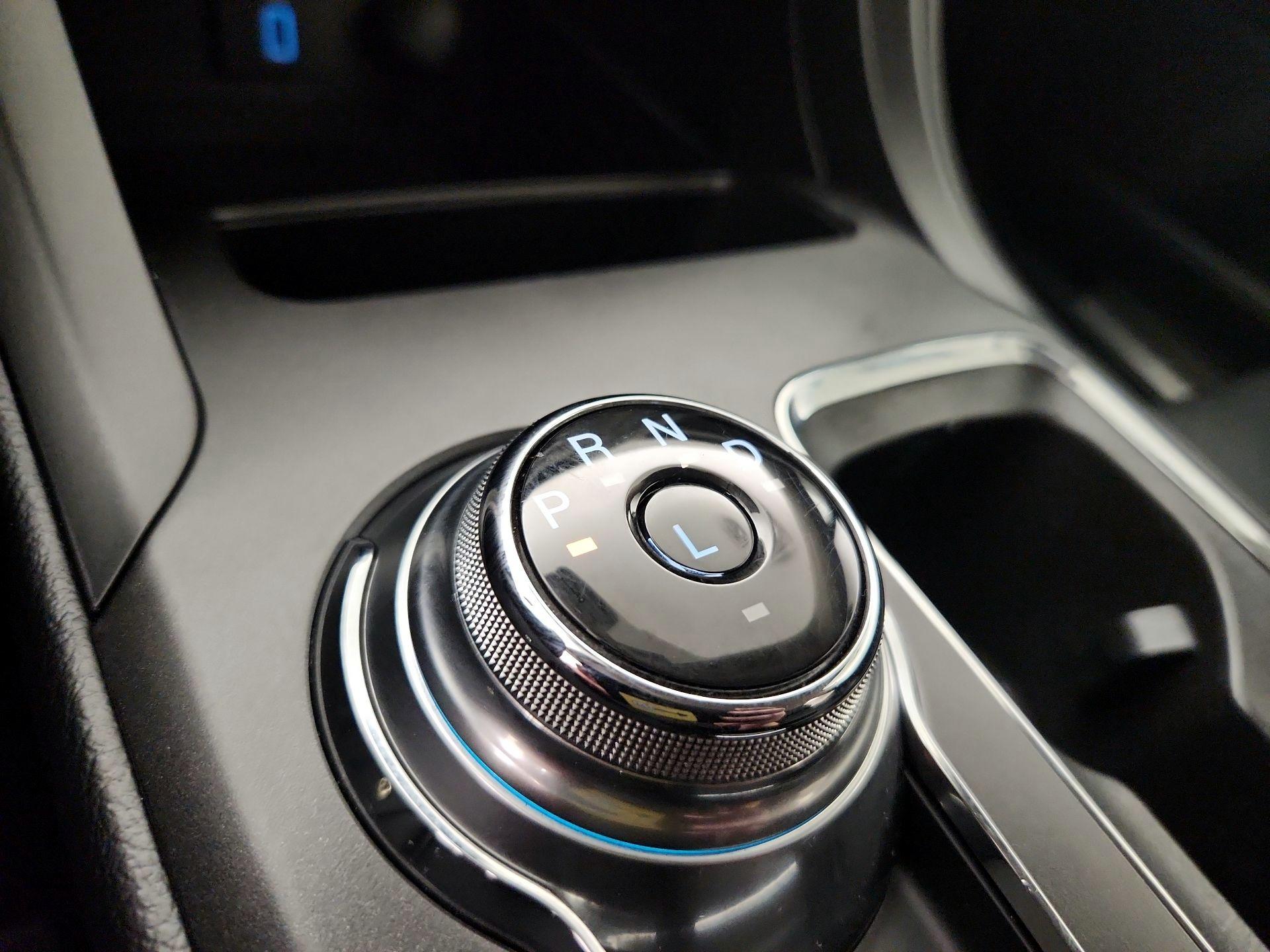 Thumbnail: 2017 Ford Fusion - 18