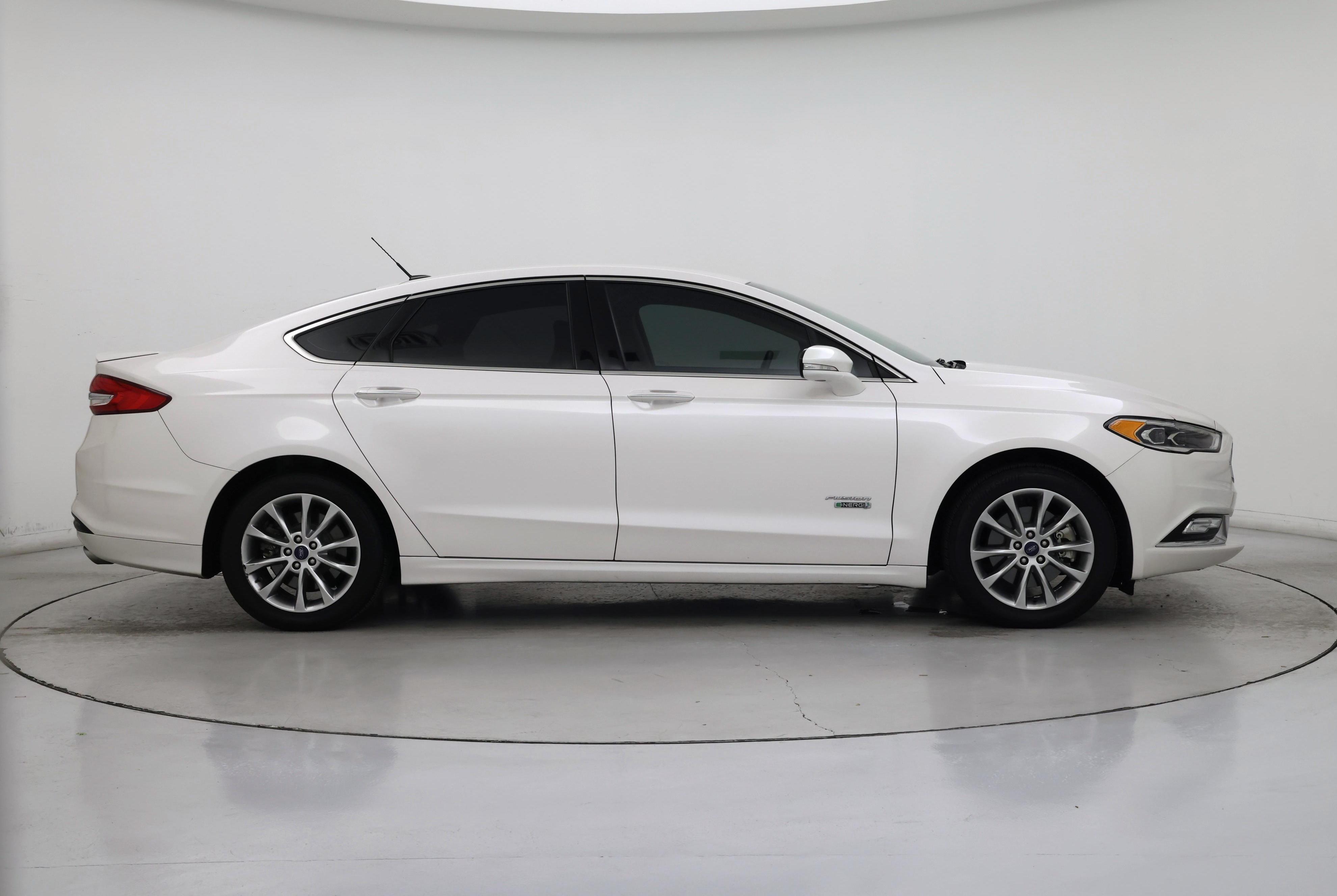 Thumbnail: 2017 Ford Fusion - 7