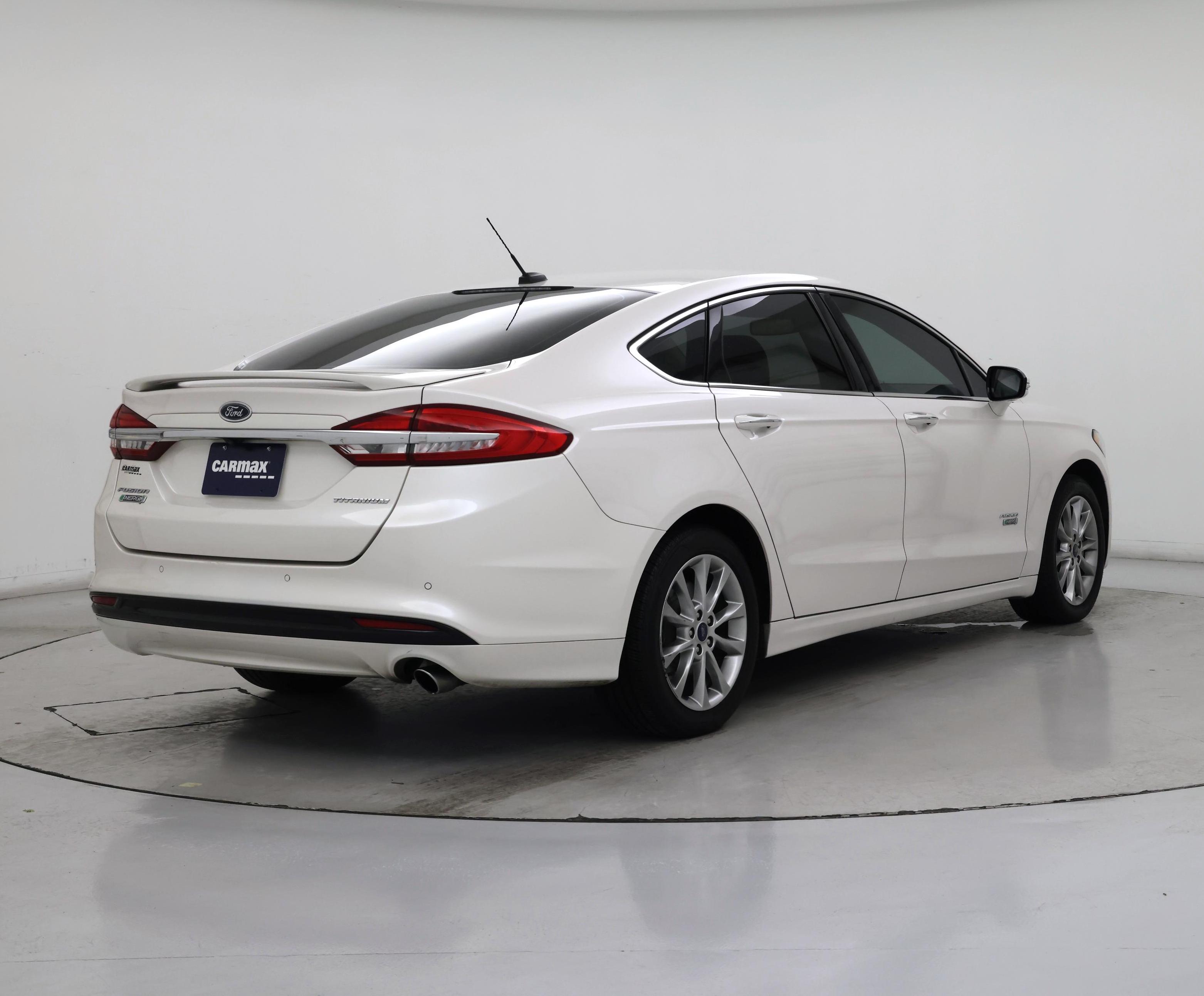Thumbnail: 2017 Ford Fusion - 8