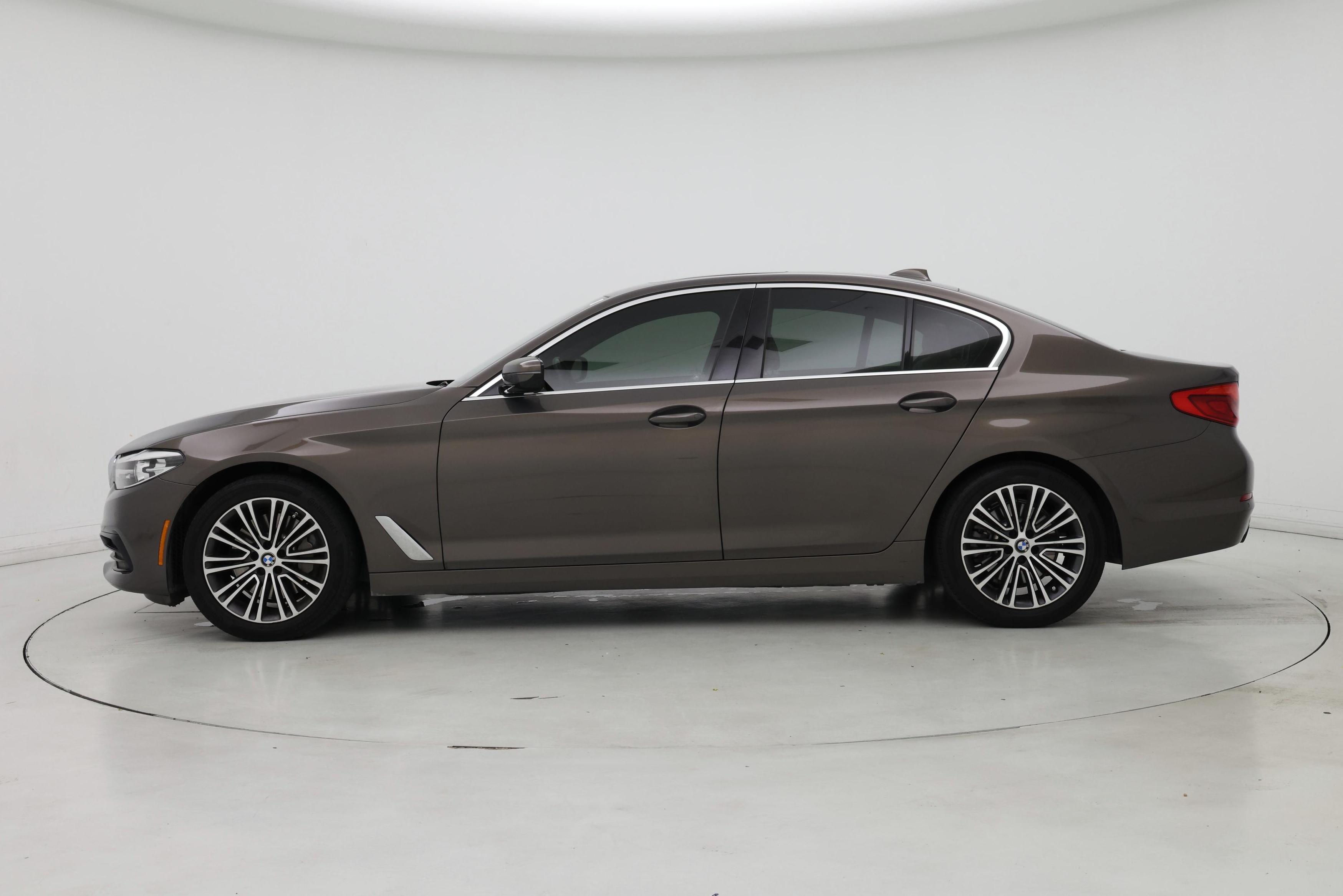 Thumbnail: 2020 BMW 5 Series - 3