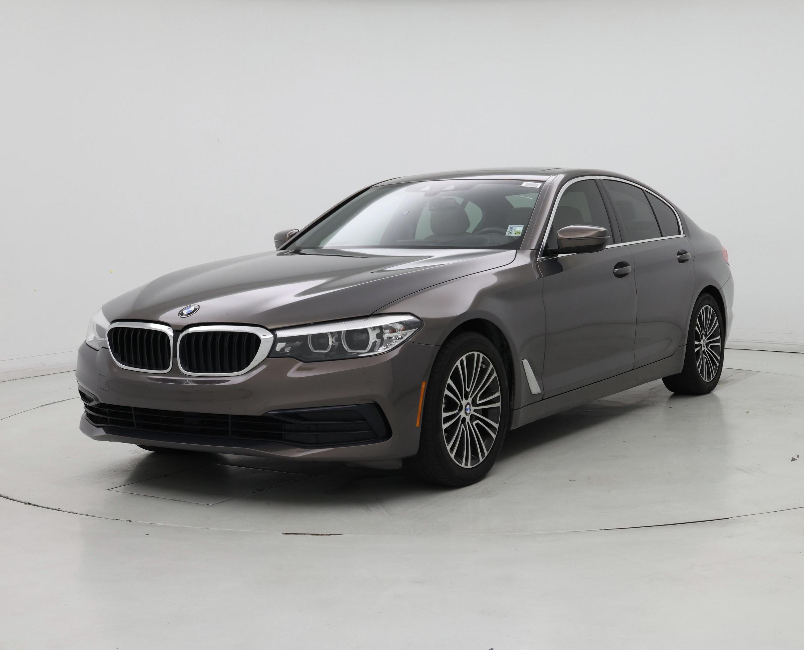 Thumbnail: 2020 BMW 5 Series - 4