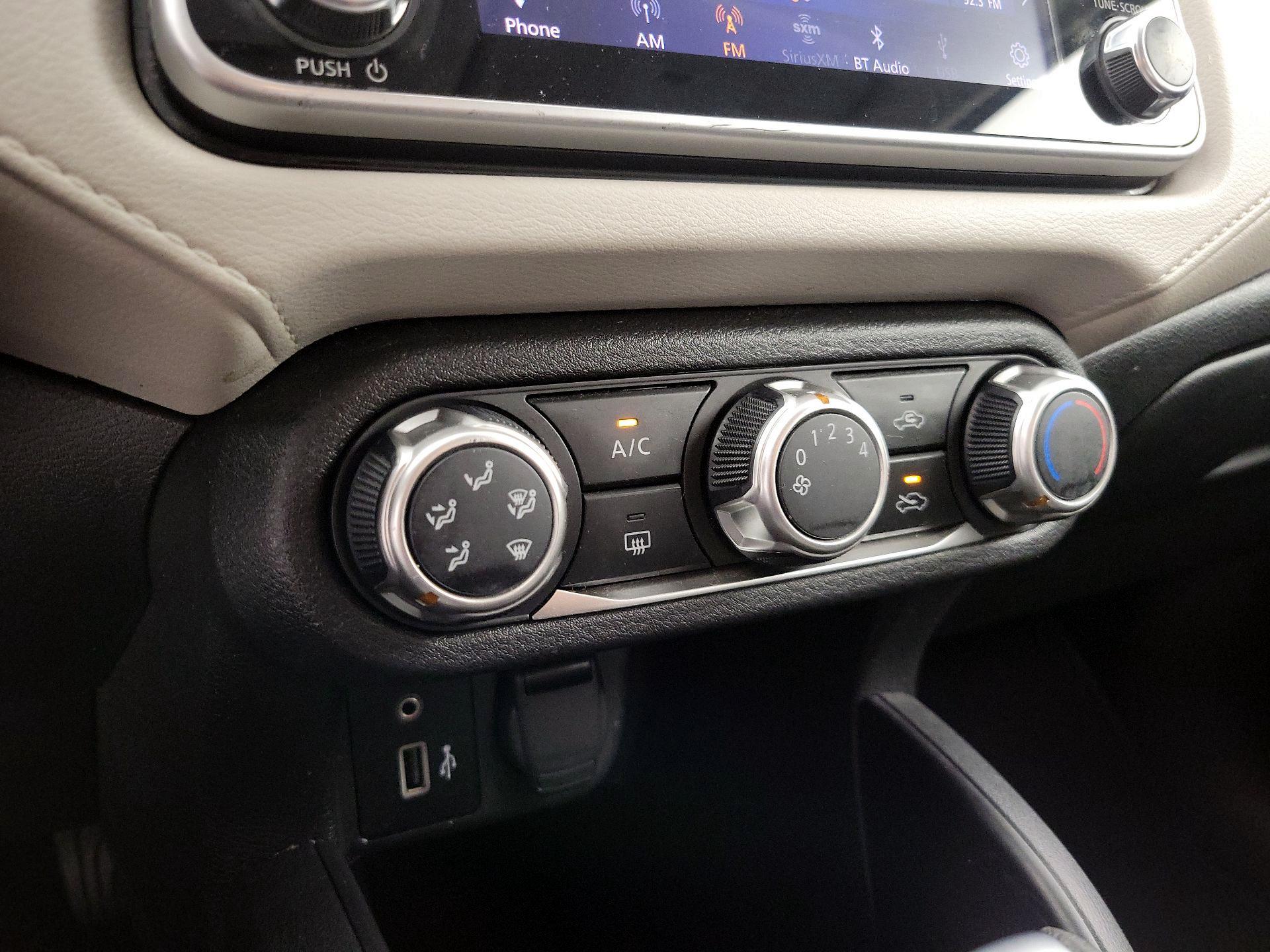 Thumbnail: 2021 Nissan Versa - 15