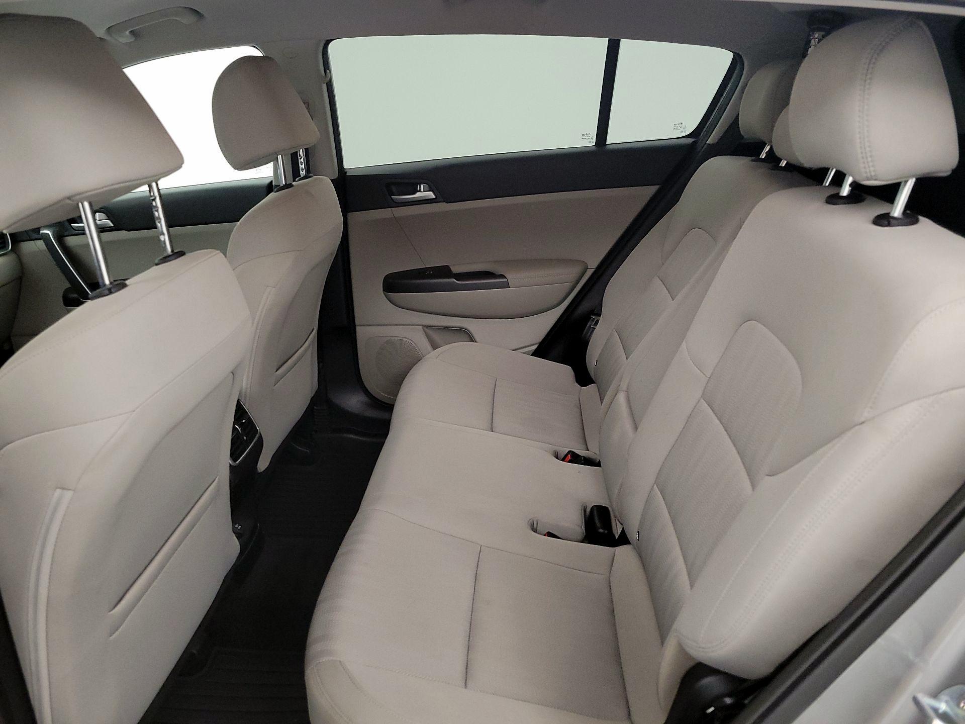 Thumbnail: 2020 Kia Sportage - 20