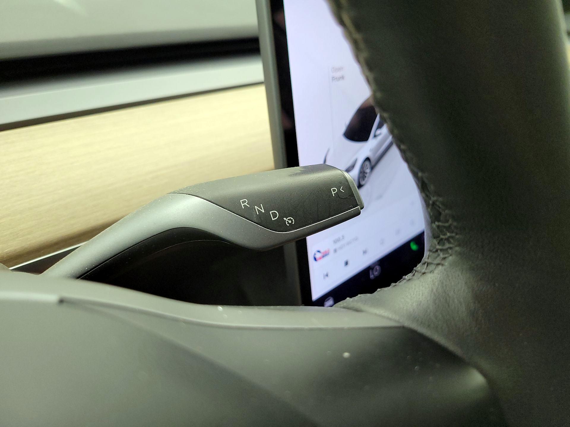 Thumbnail: 2023 Tesla Model 3 - 17